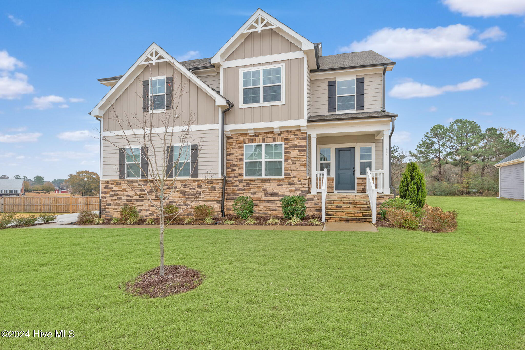 254 Dungannon Property Photo 1