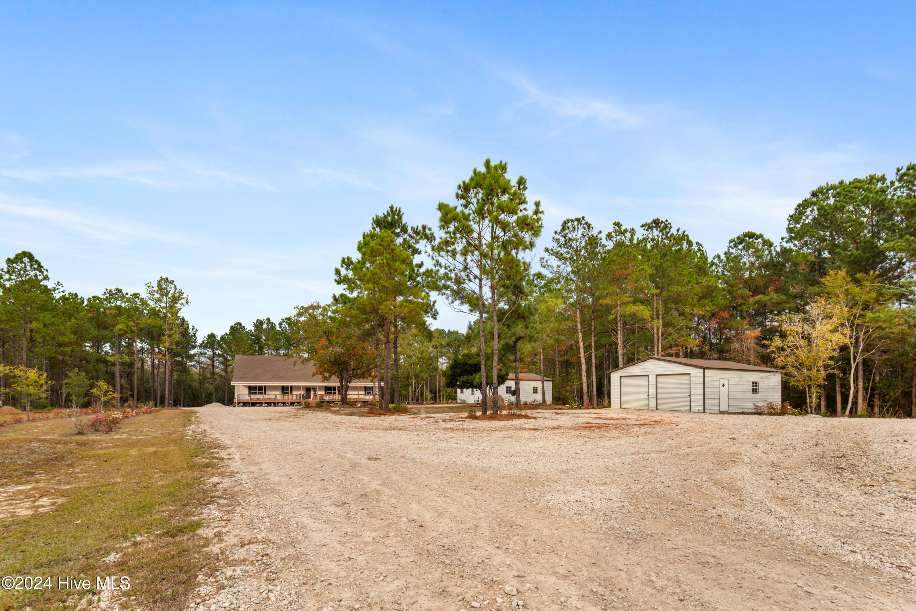 1347 Hwy 172 Property Photo 1