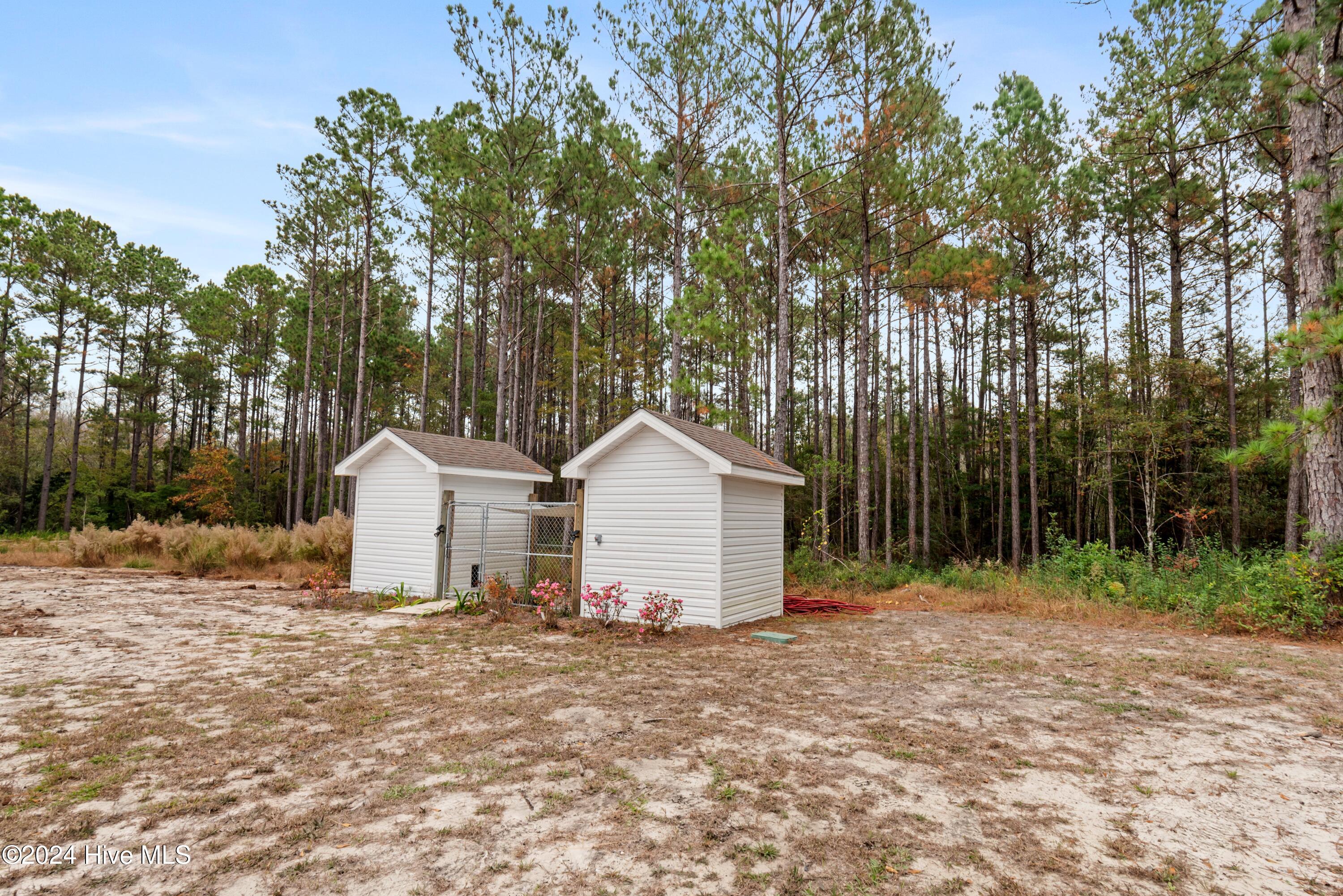 1347 Hwy 172 Property Photo 33