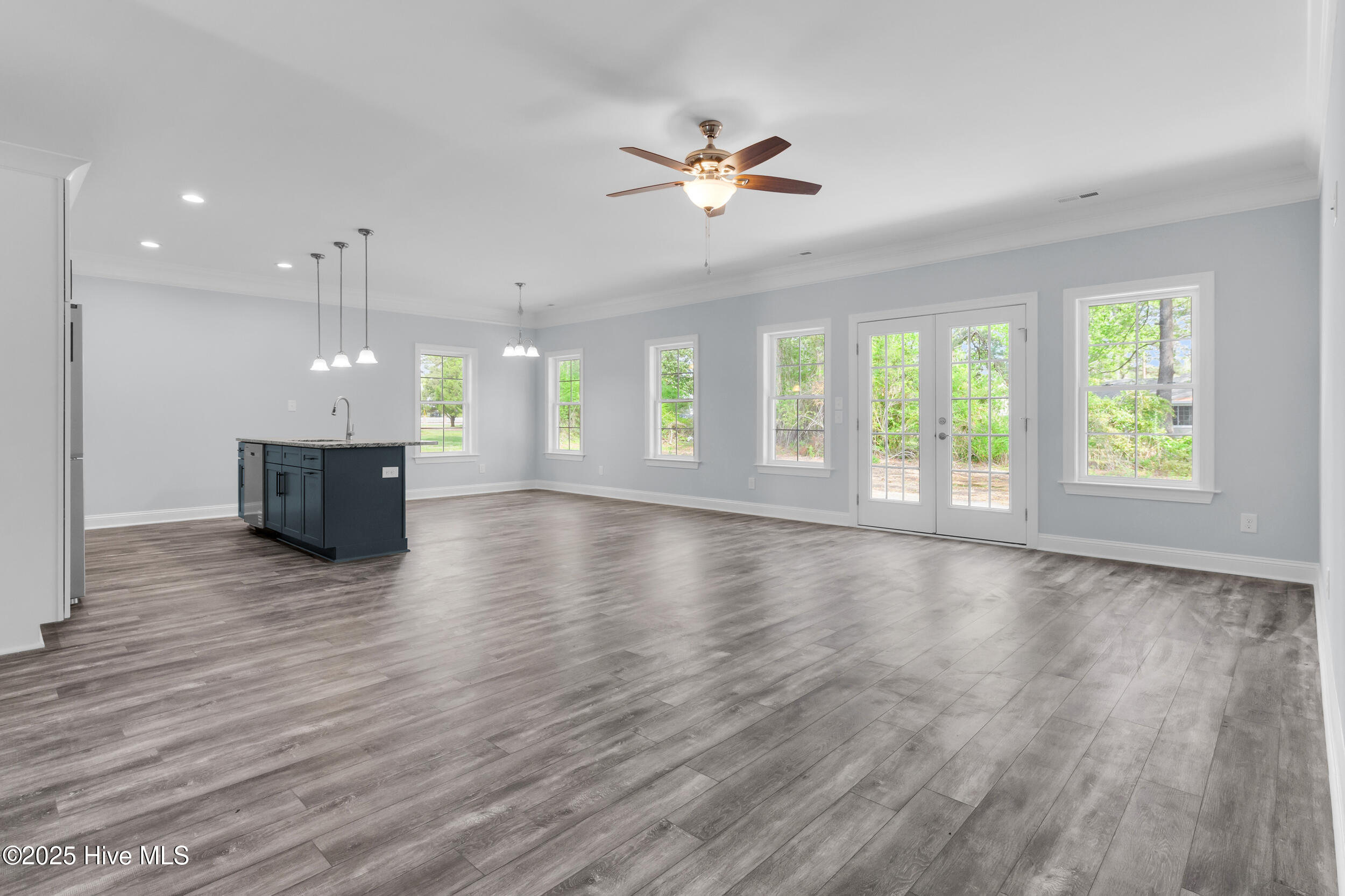 403 Hart Drive Property Photo 13