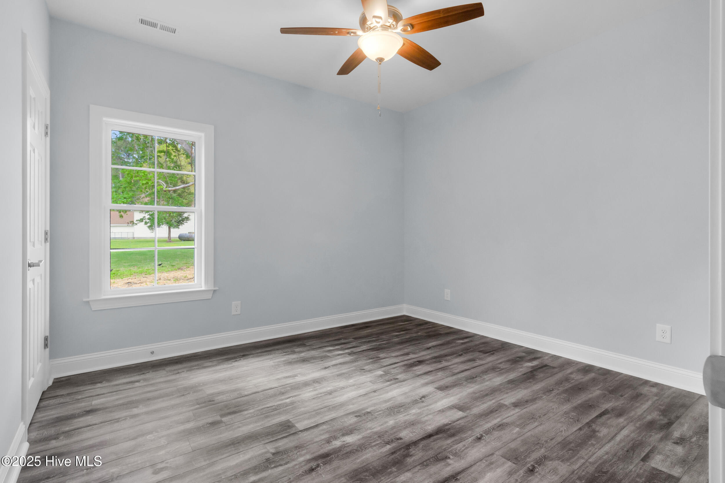 403 Hart Drive Property Photo 25