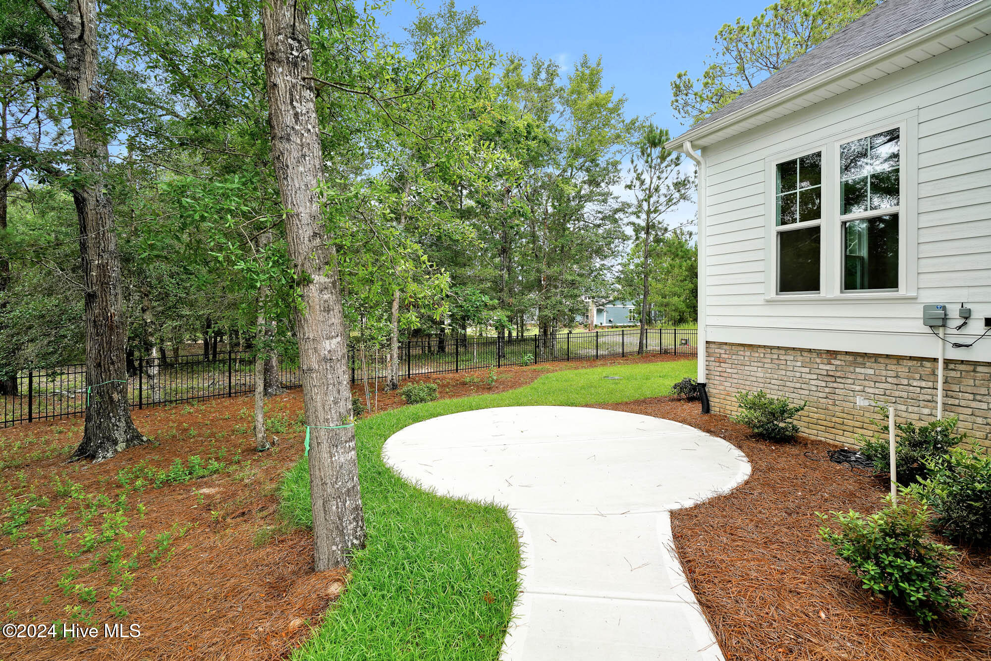 2210 Palm Pointe Property Photo 37