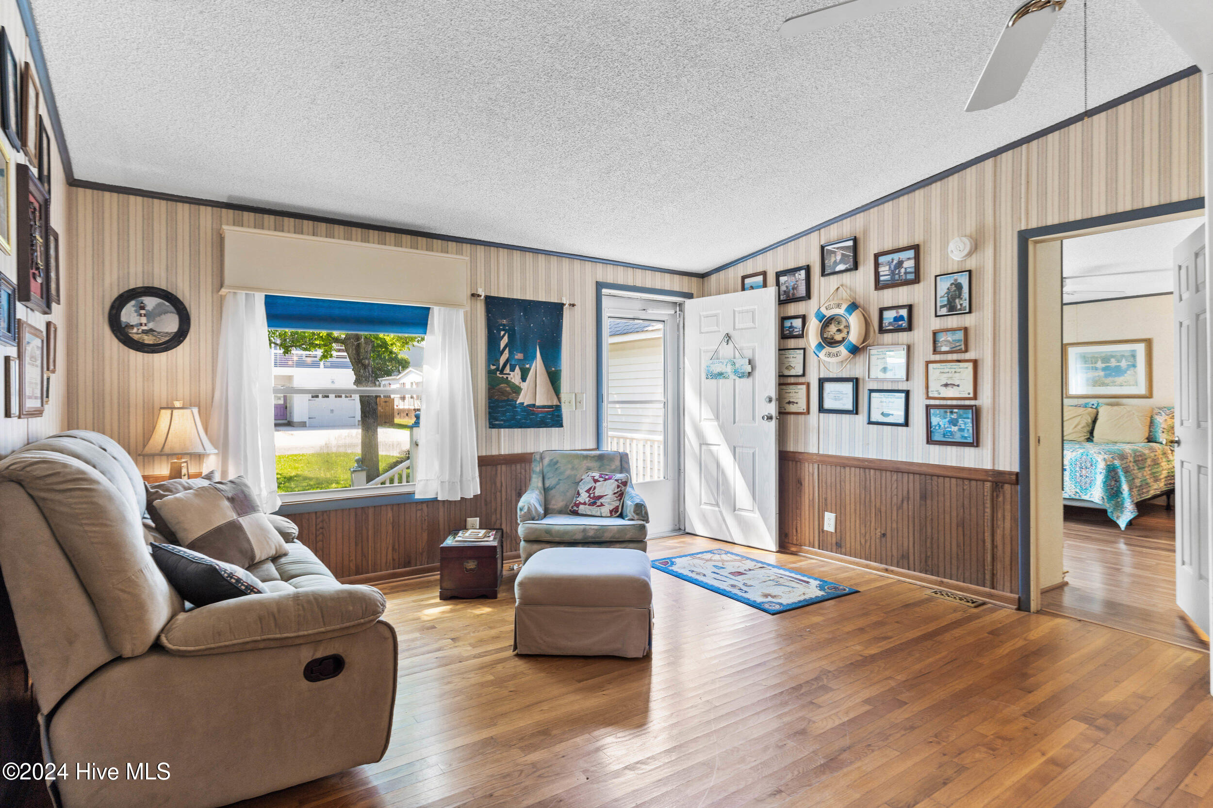 1613 Pinfish Lane Property Photo 9