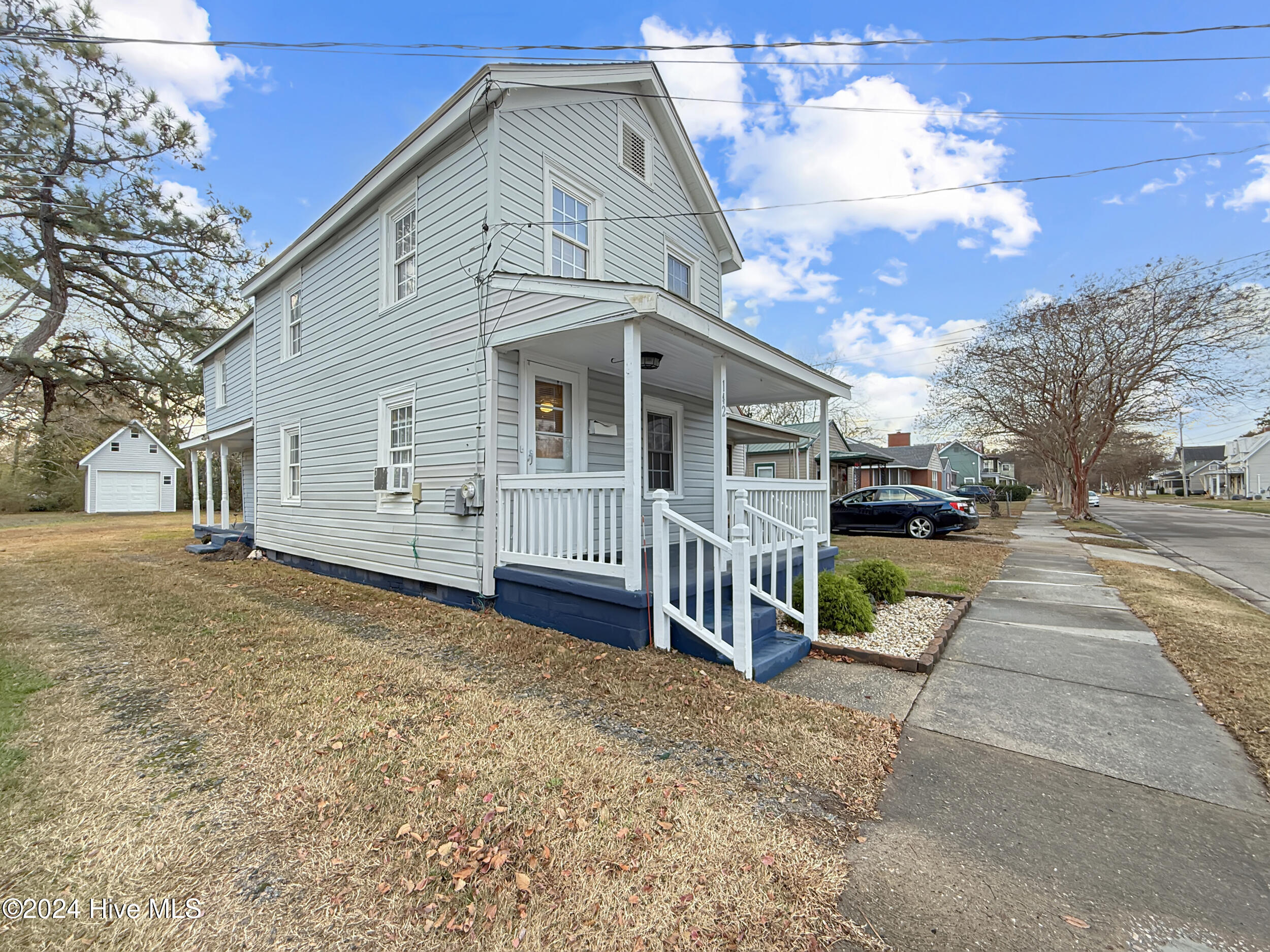 142 E Albemarle Street Property Photo 22
