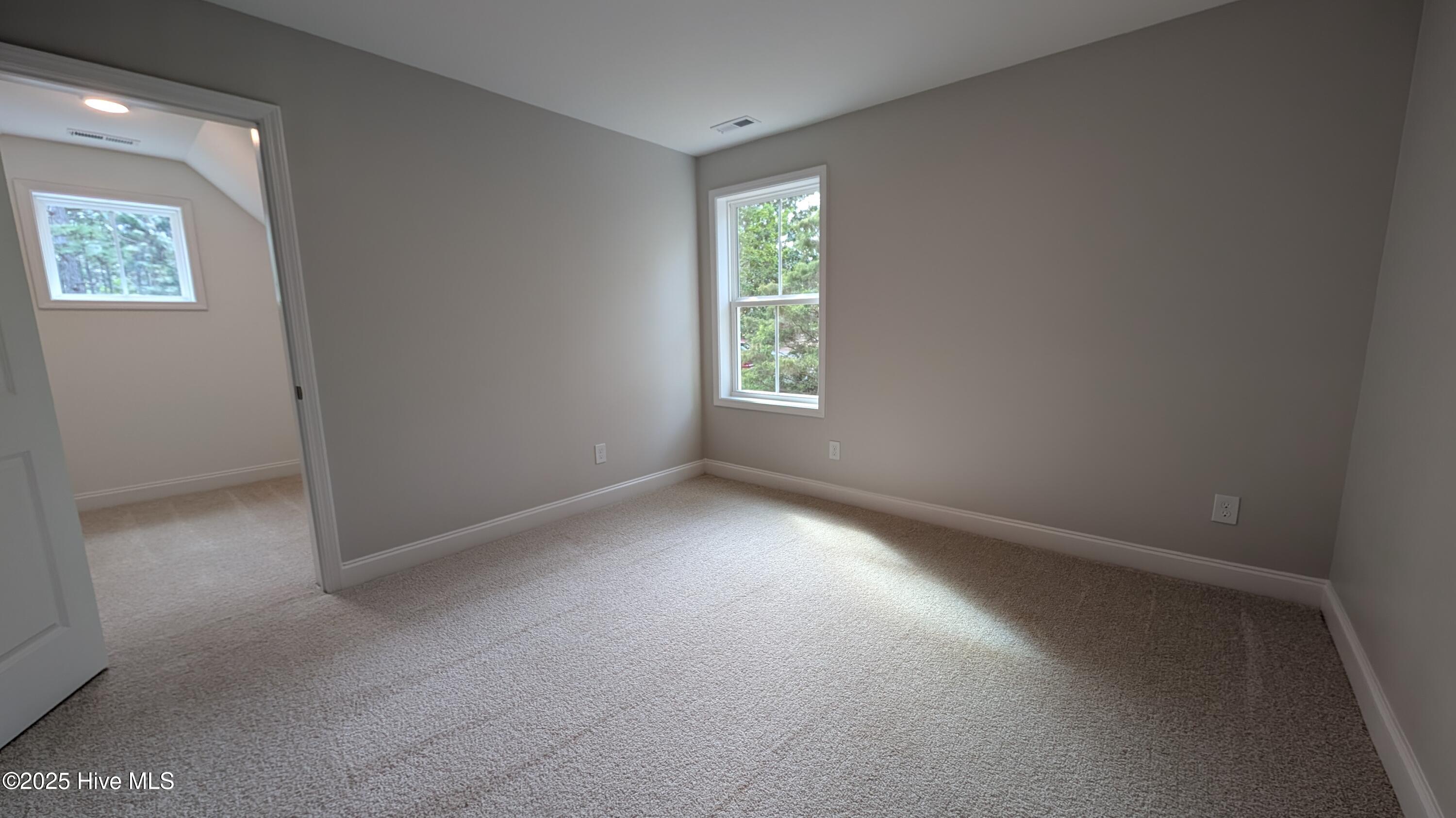 17 St Georges Drive Property Photo 24