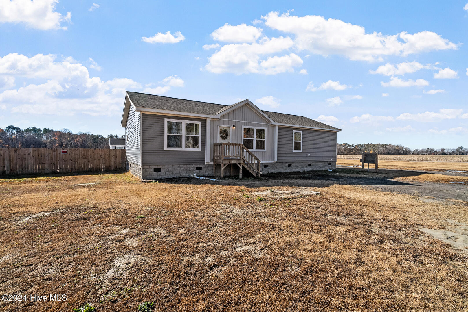 167 Country Club Road Property Photo