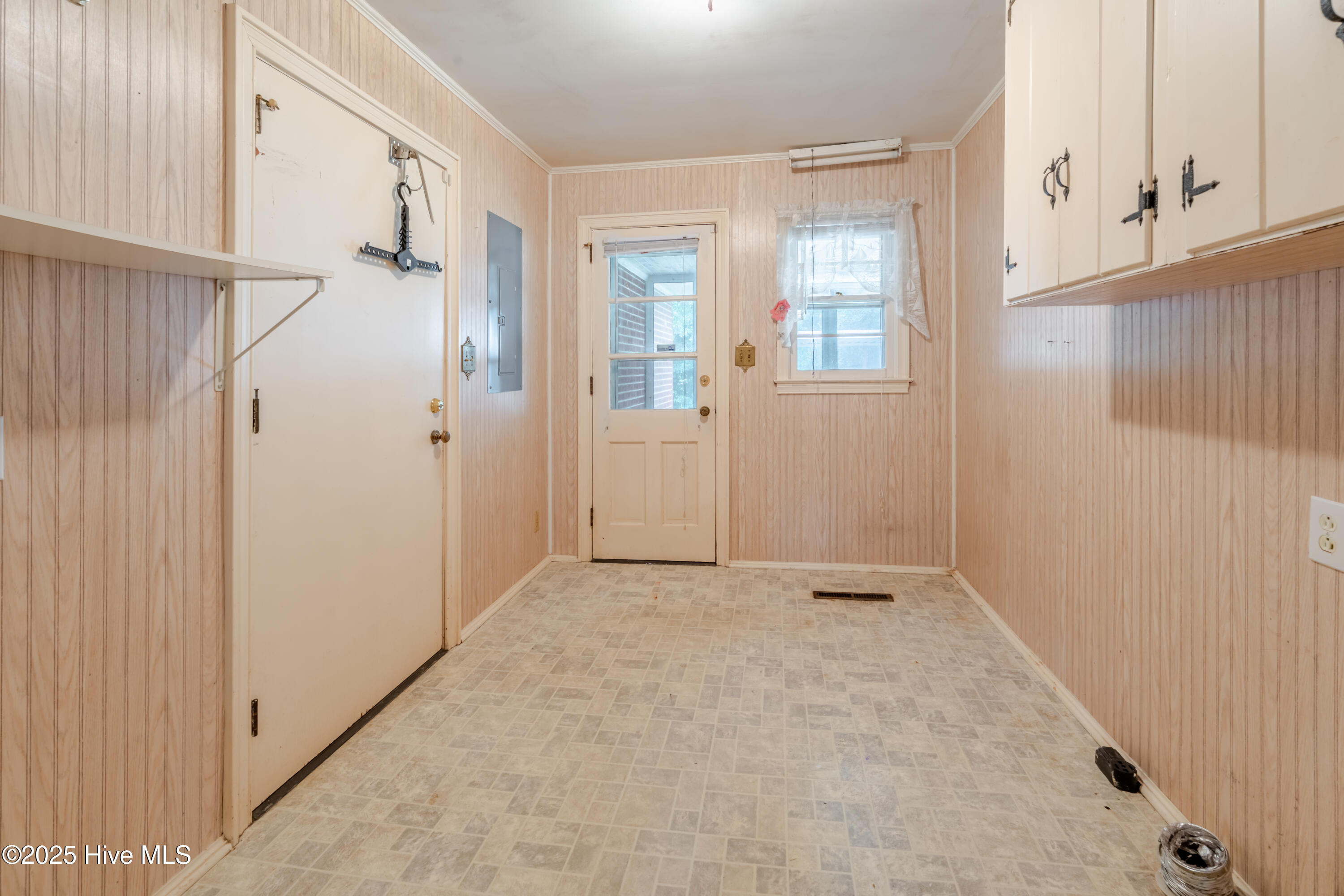 10154 Nc Highway 53 Property Photo 9