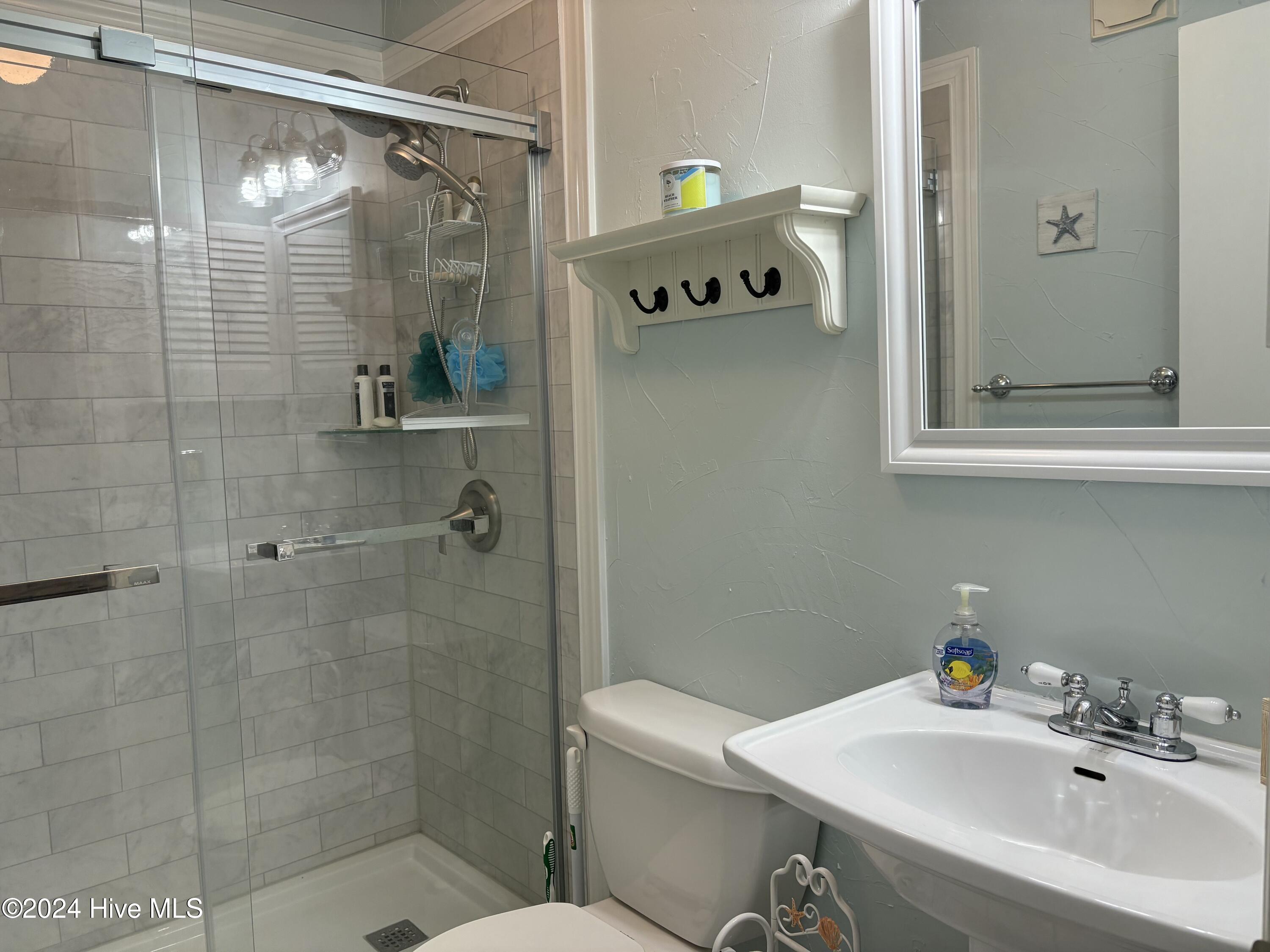 8801 Reed Drive N105 Property Photo 8