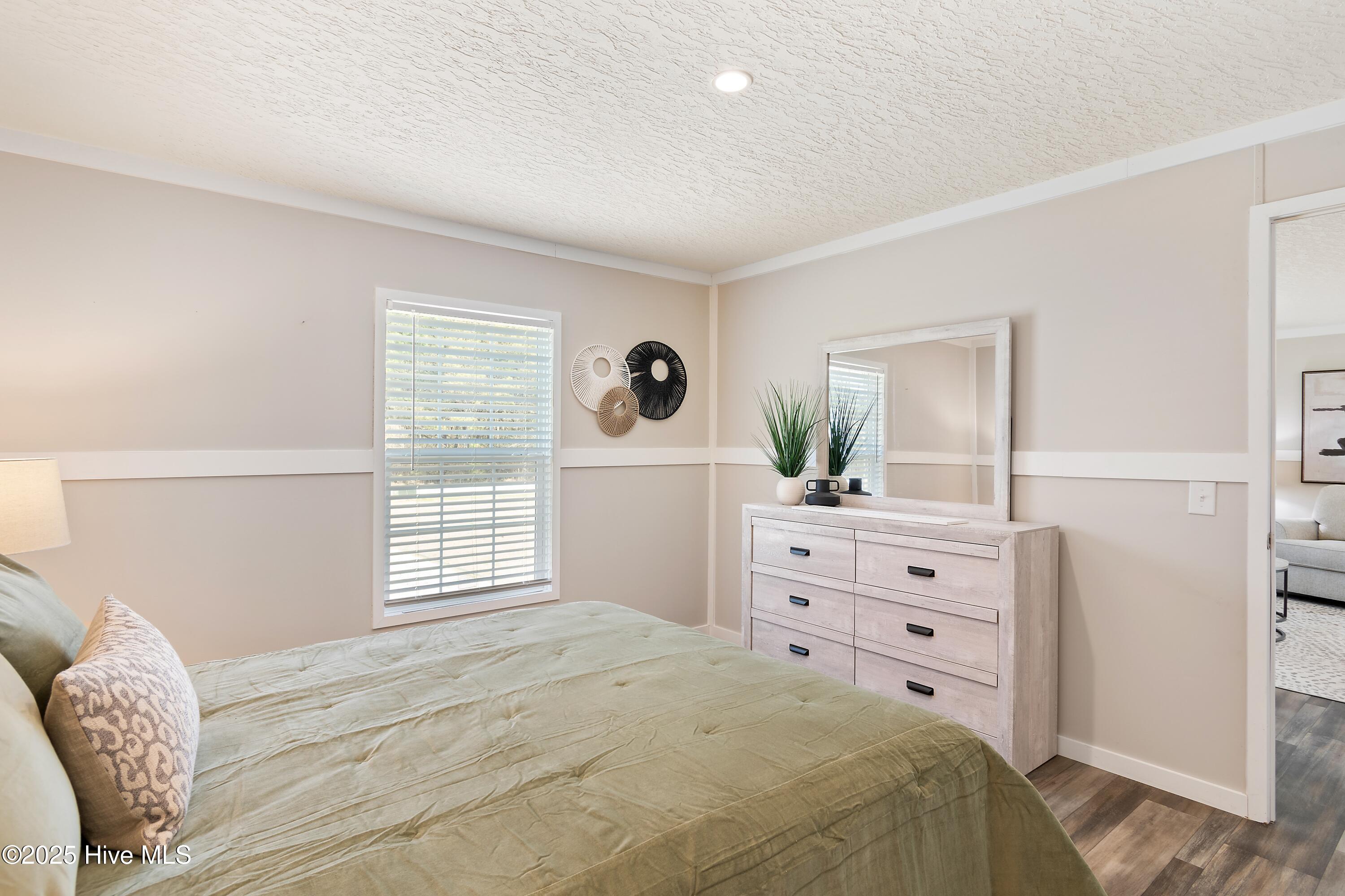 6777 Lewis Drive Property Photo 10