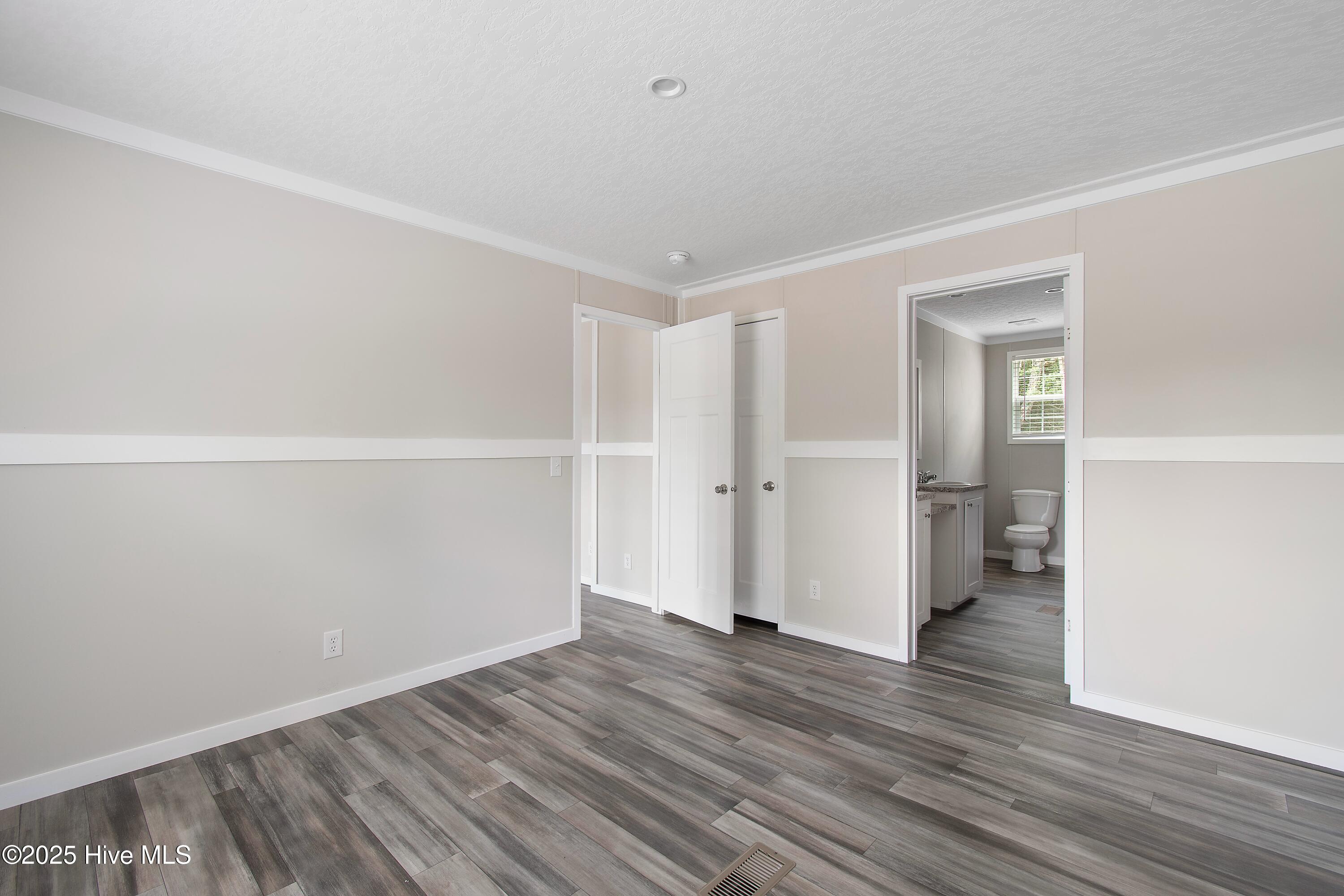 6777 Lewis Drive Property Photo 13