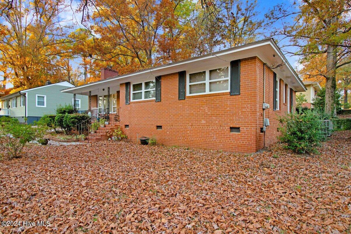 1902 Rogers Drive Property Photo 4