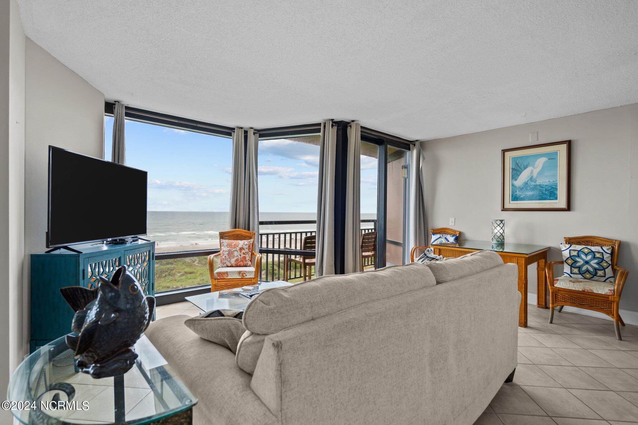 2700 Lumina Avenue Unit 516 Property Photo 16