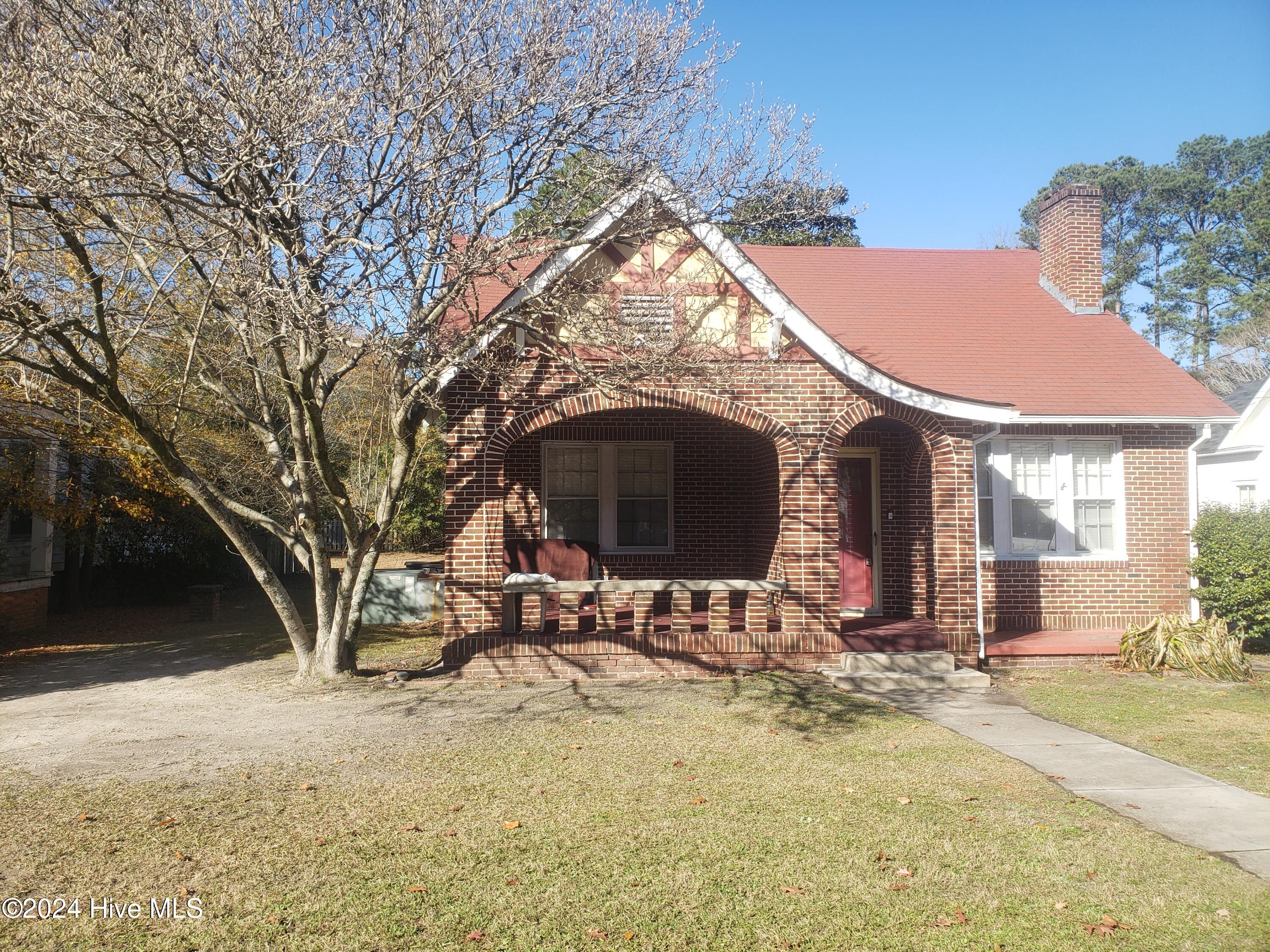 213 W Greene Street Property Photo