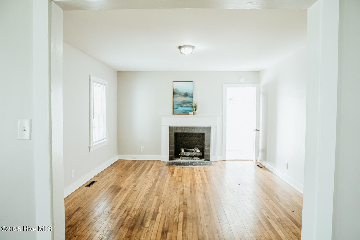 403 S Audubon Avenue Property Photo 3