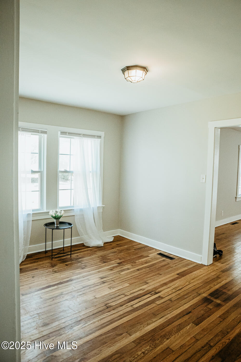 403 S Audubon Avenue Property Photo 8