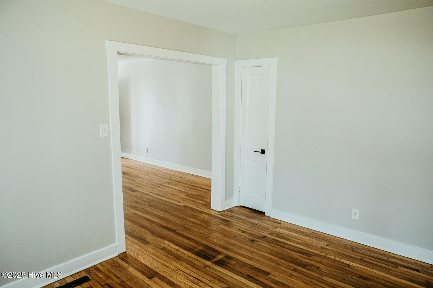 403 S Audubon Avenue Property Photo 11