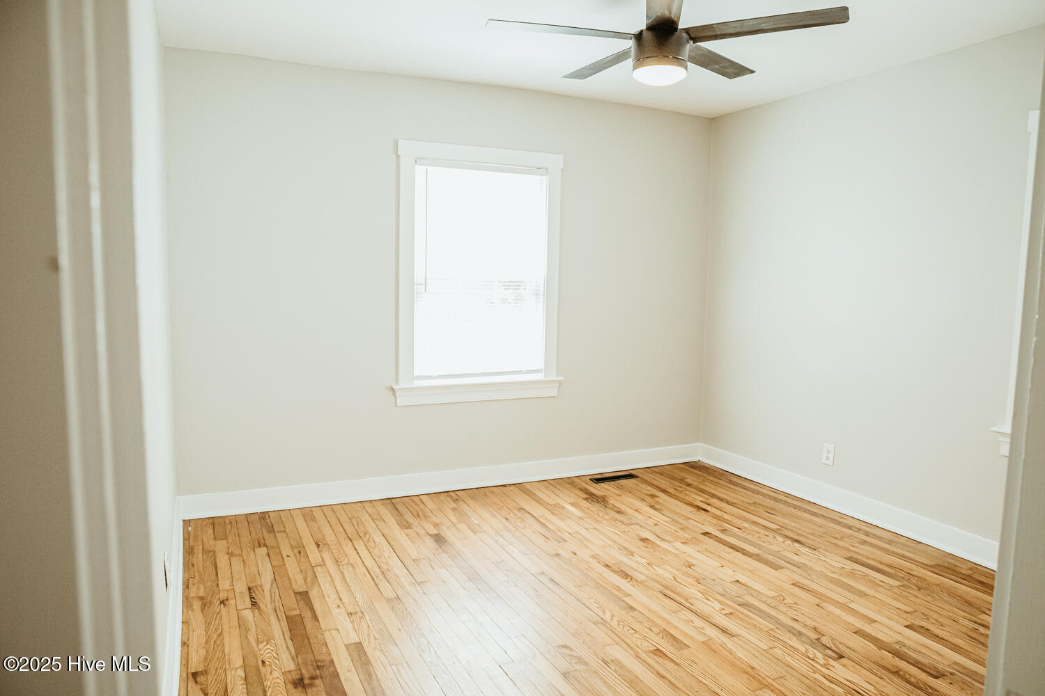403 S Audubon Avenue Property Photo 28