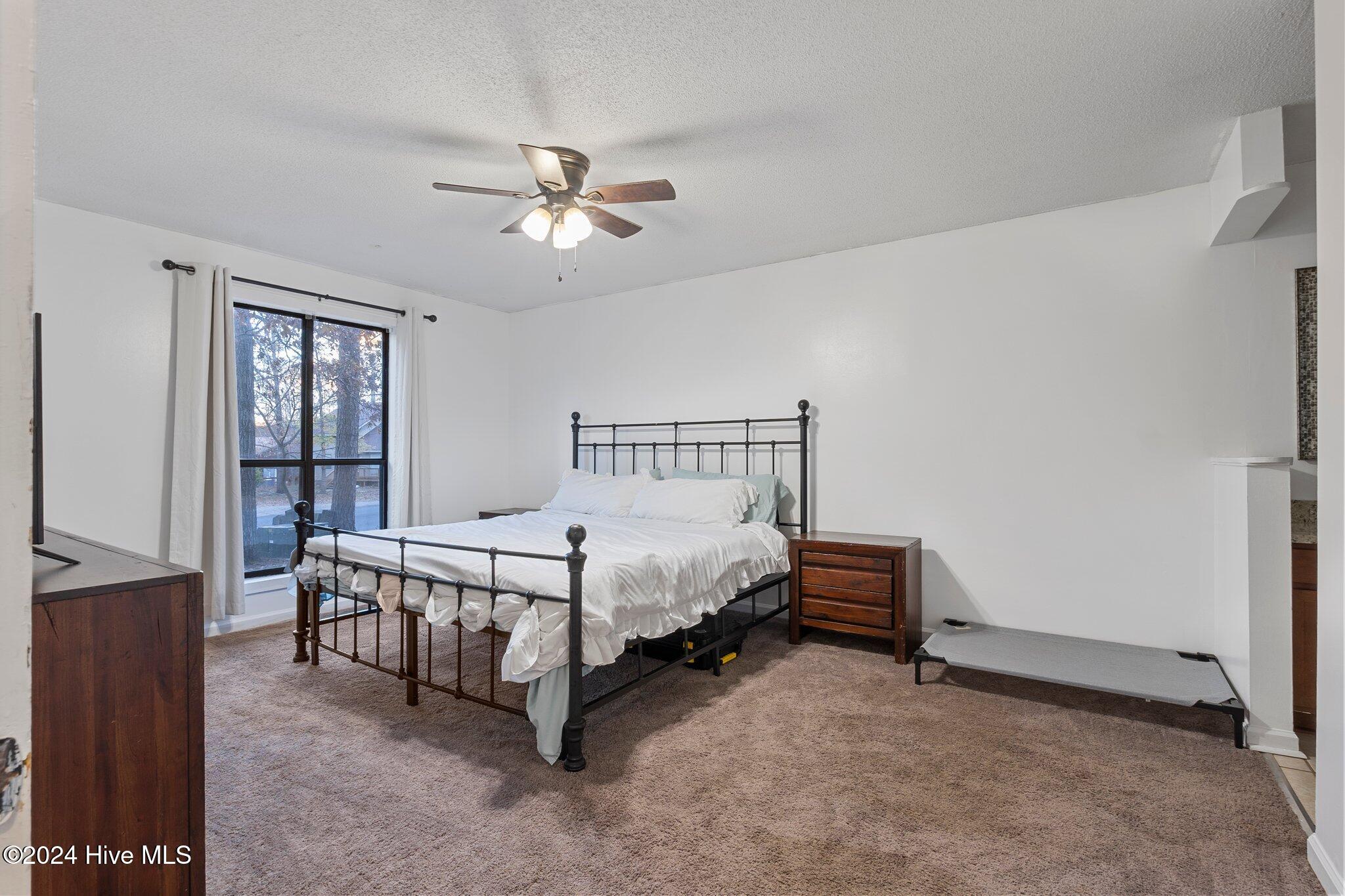 5901 Waters Edge Drive Property Photo 16