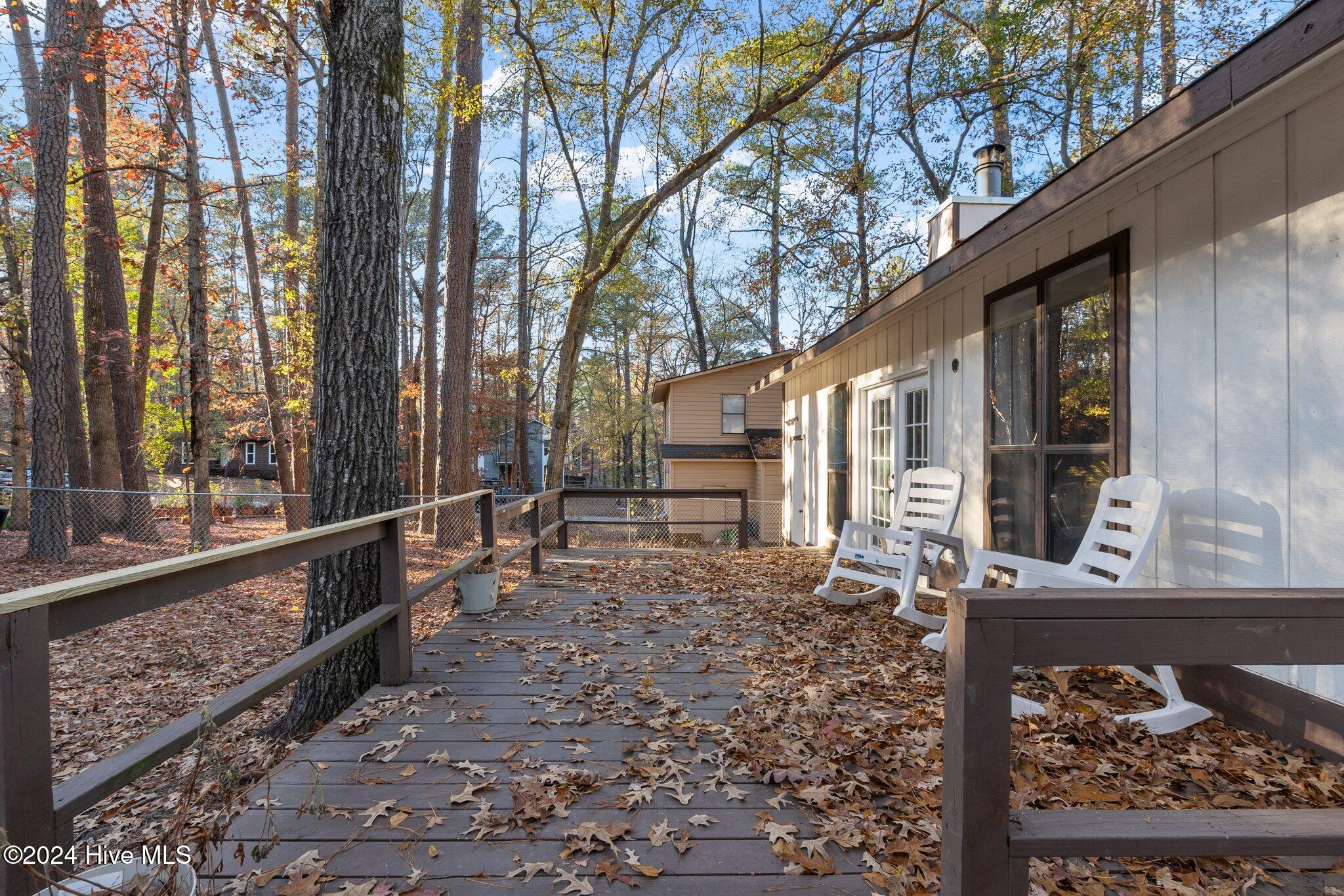 5901 Waters Edge Drive Property Photo 21