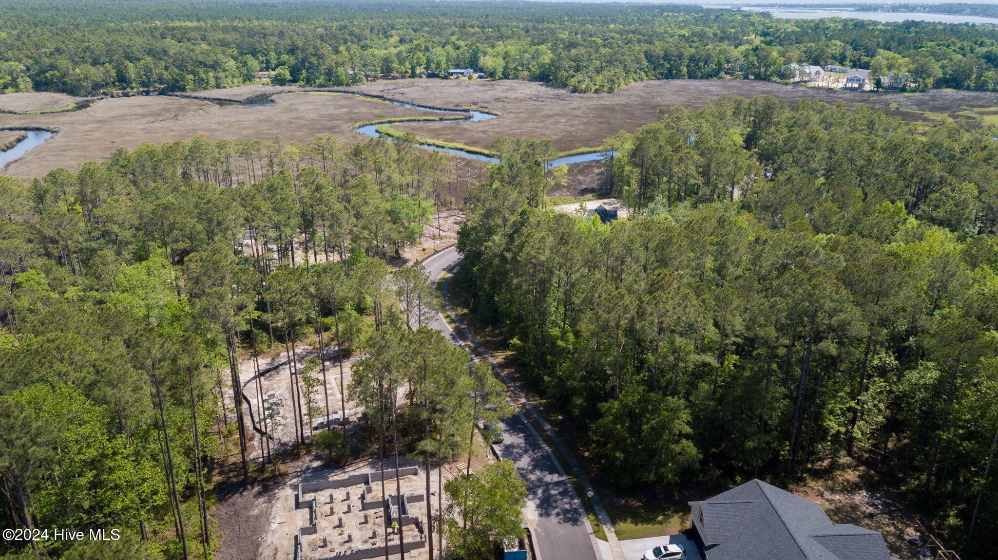 2598 Provence Drive Property Photo 11