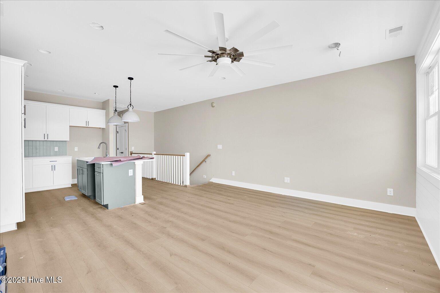 820 Kenneth Avenue 1 Property Photo 5