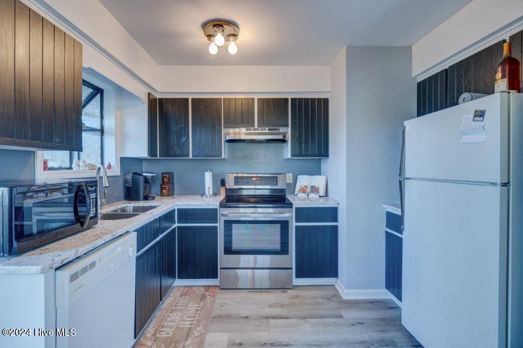 4153 Spirea Drive Unit 3 Property Photo 14