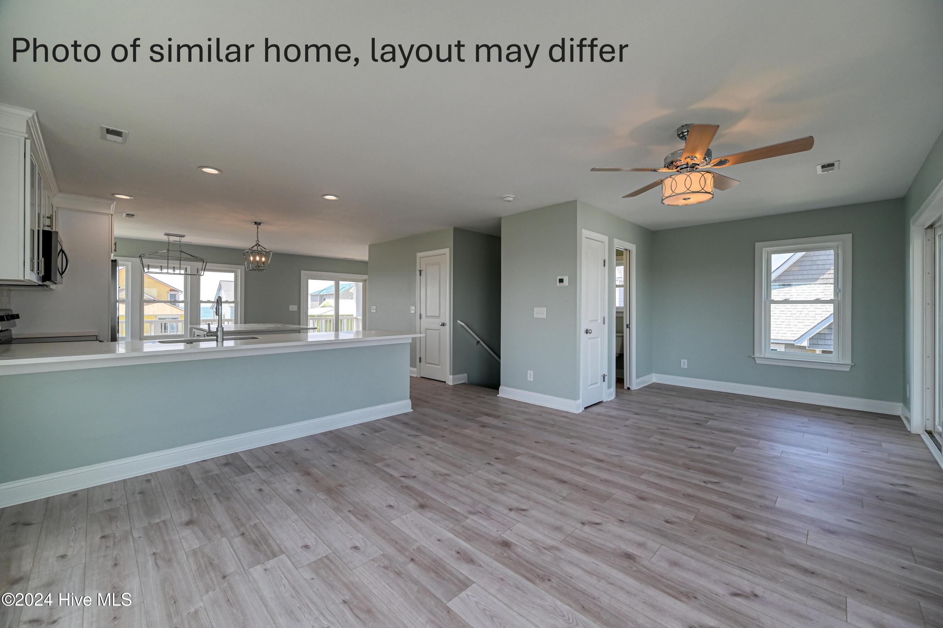 3120 Topsail Avenue Property Photo 4