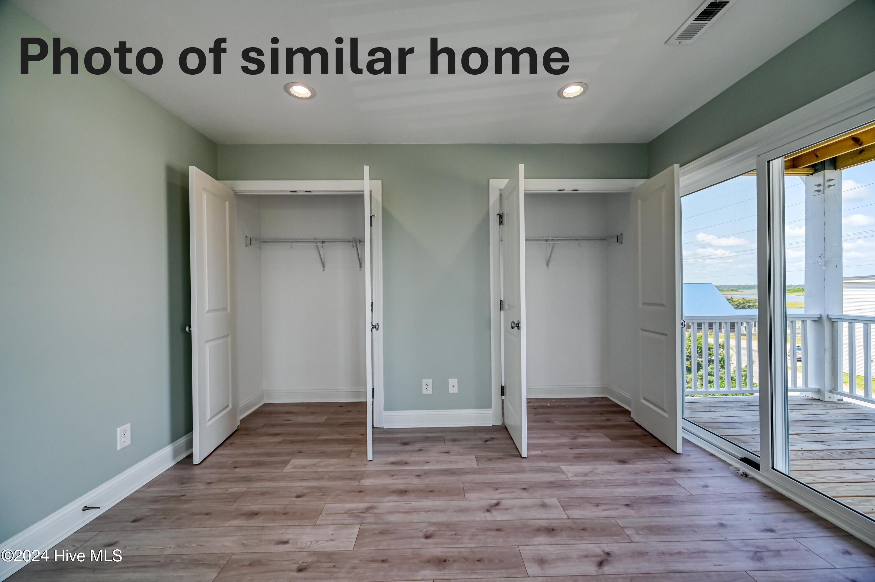 3120 Topsail Avenue Property Photo 7