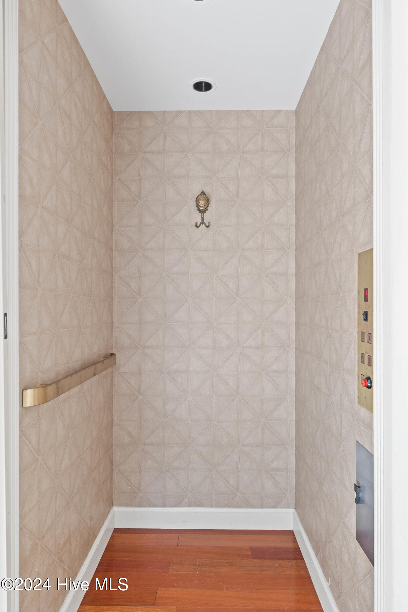 141 Middle Oaks Drive Property Photo 65
