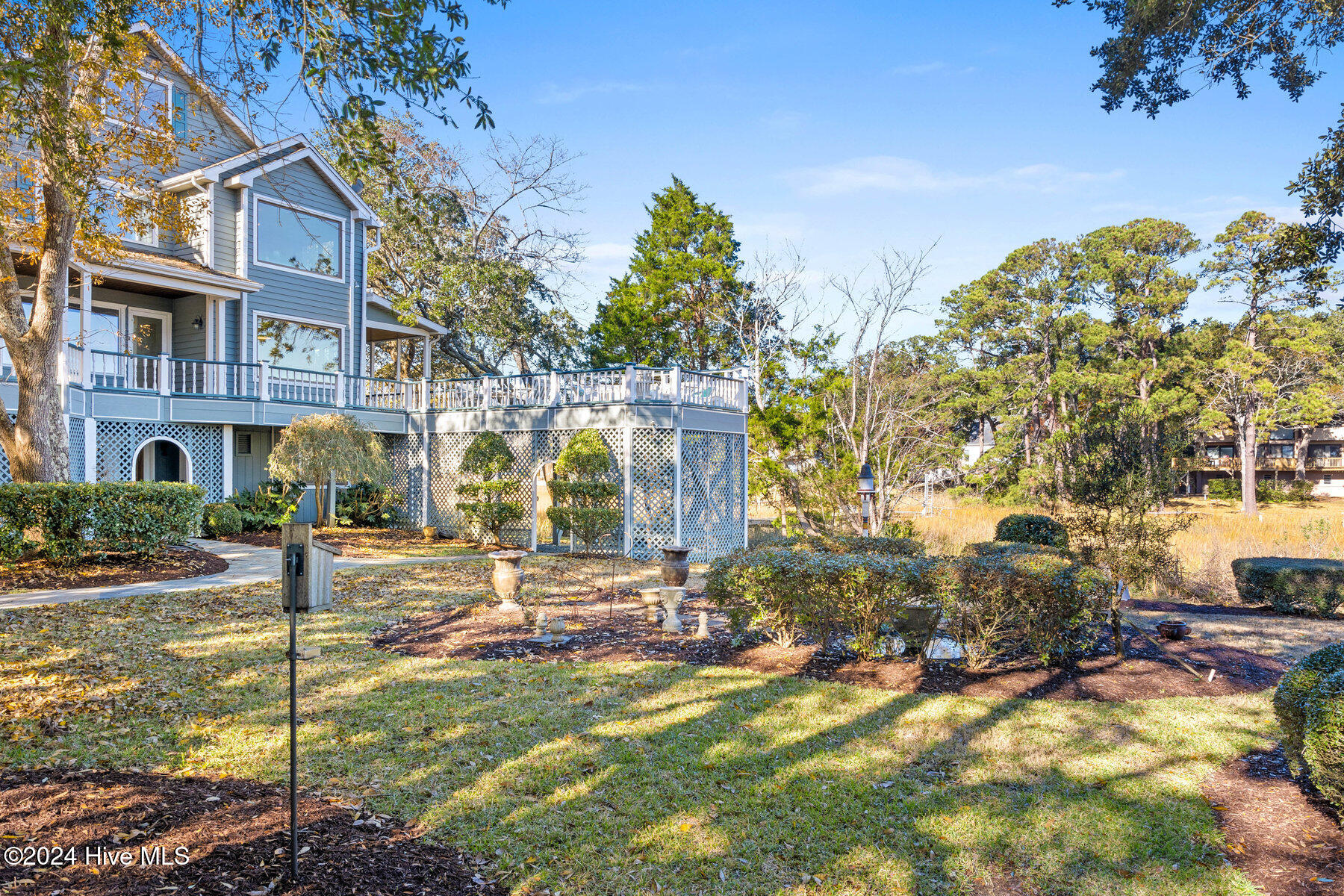 141 Middle Oaks Drive Property Photo 86