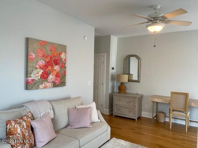 715 N Howe Street 8 Property Photo 5