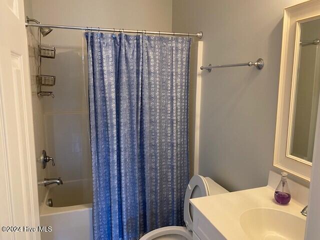 715 N Howe Street 8 Property Photo 7