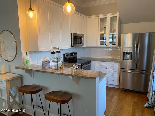 715 N Howe Street 8 Property Photo 11