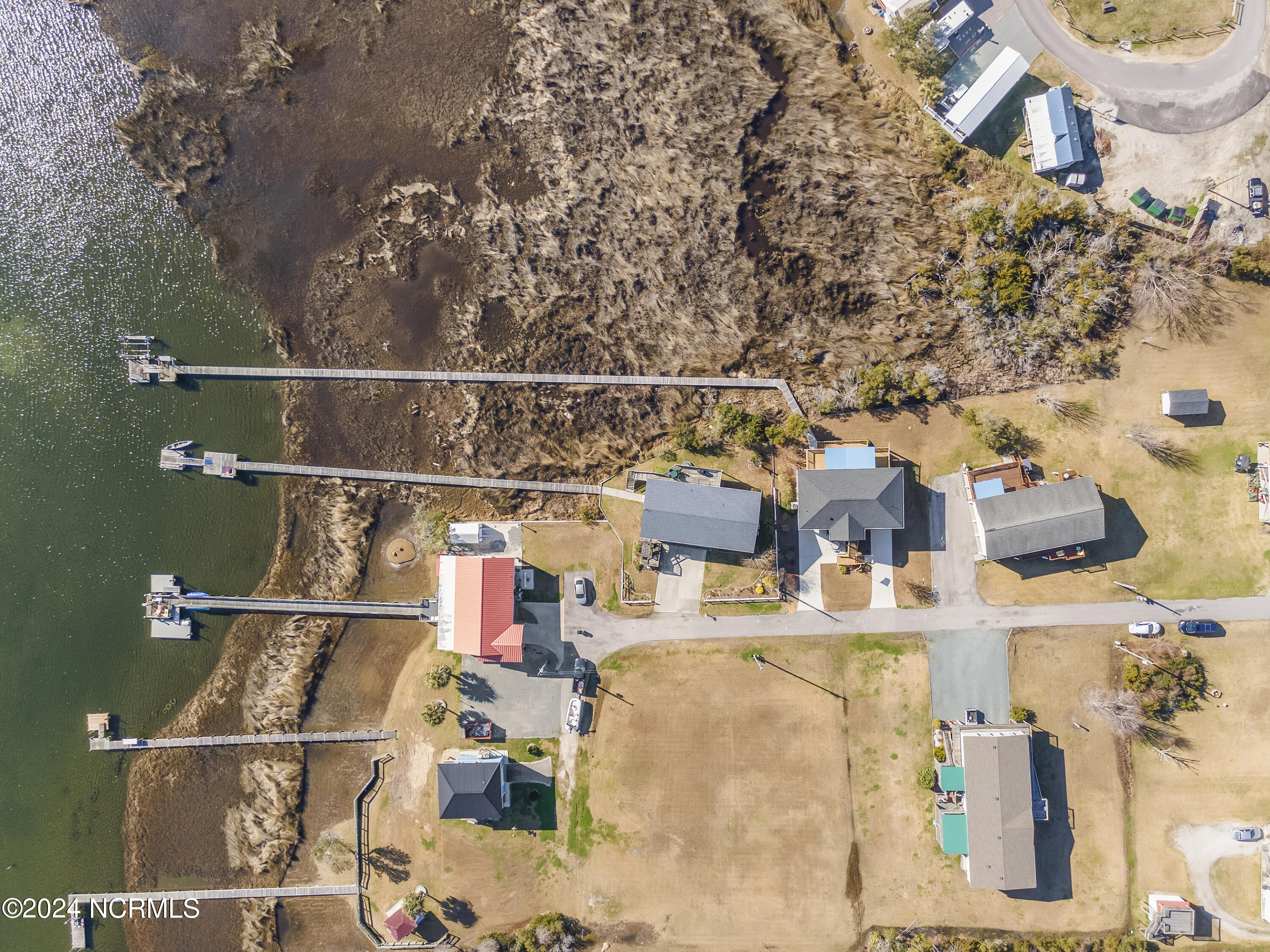 106 Clam Point Drive Property Photo 48