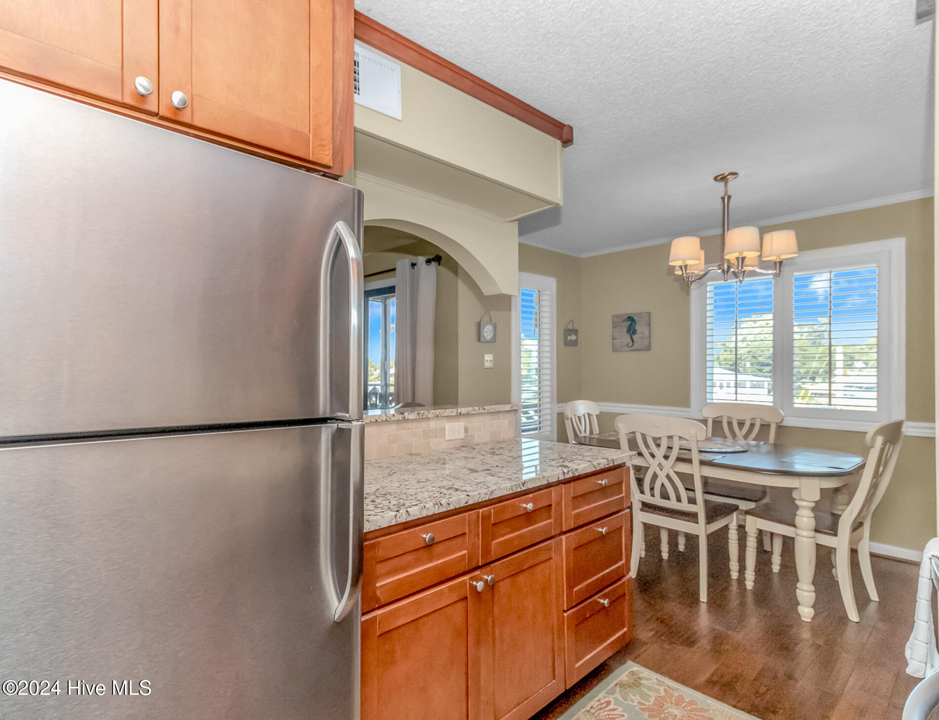 609 Hillside Drive # E-10 Property Photo 13