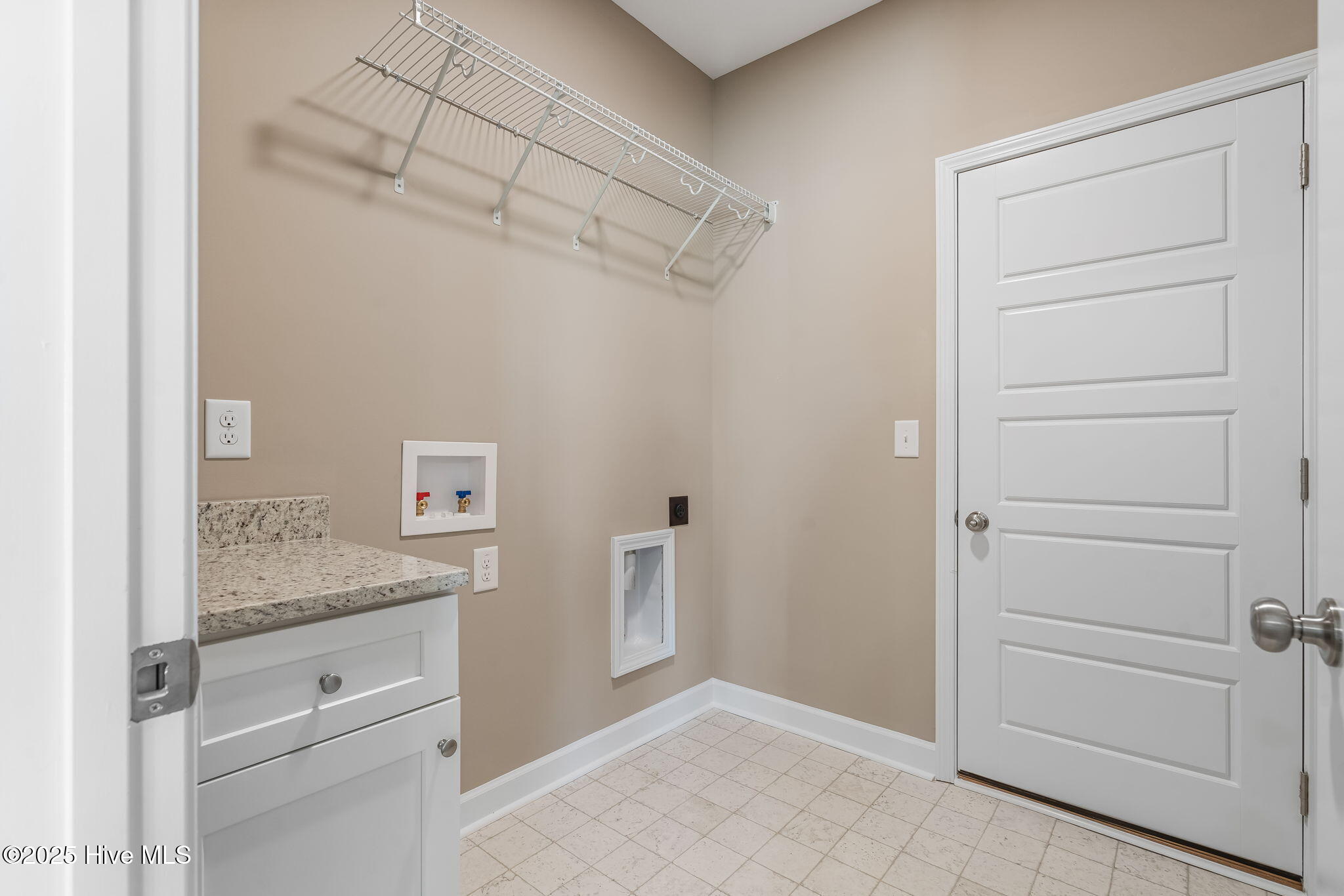 104 Dunbar Hill Drive Property Photo 21
