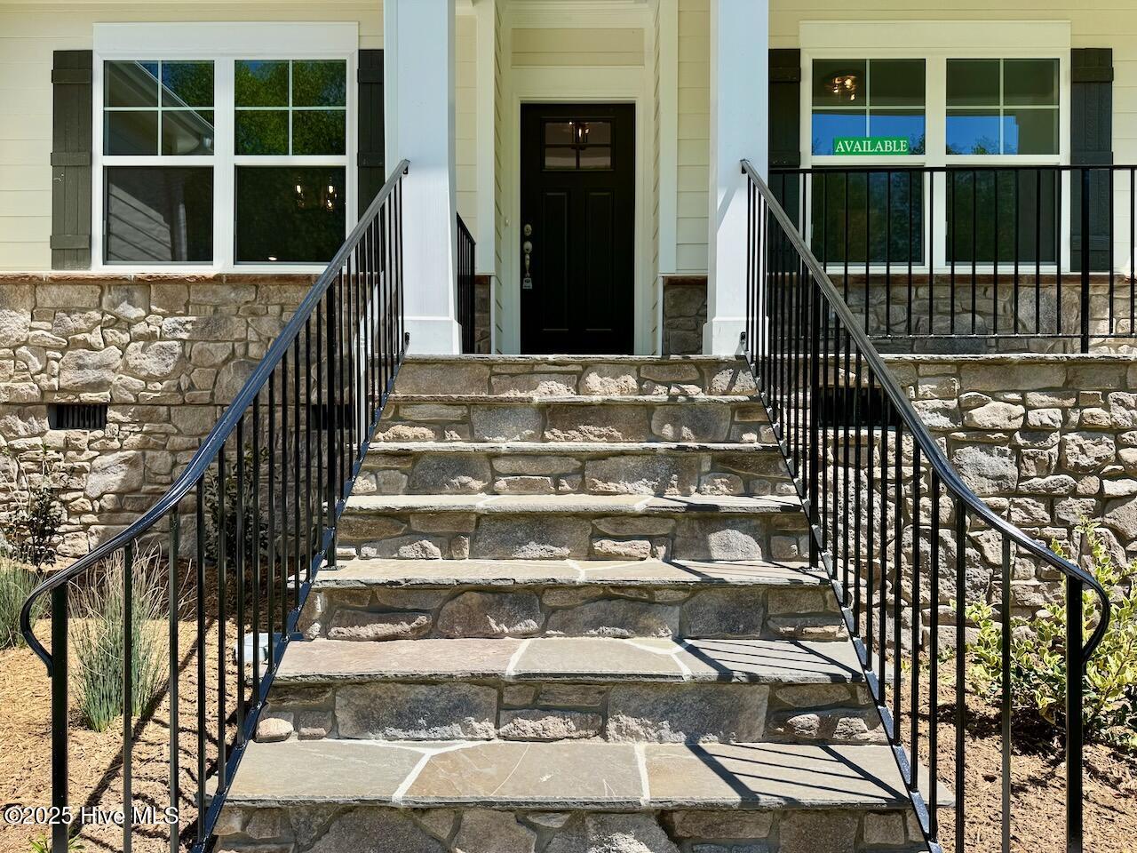 19 Covey Wise Way Property Photo 4
