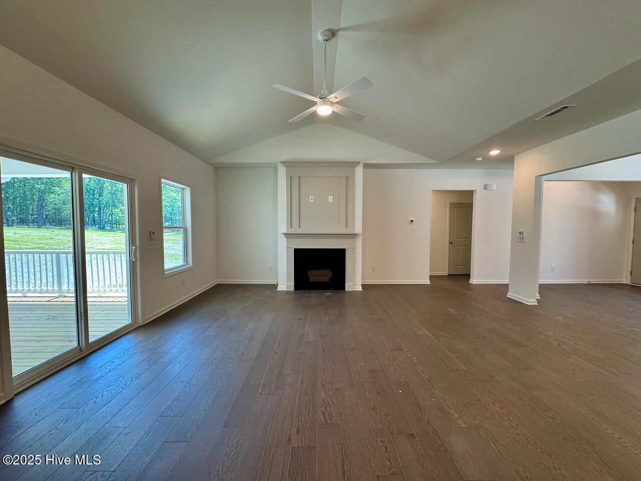 19 Covey Wise Way Property Photo 11