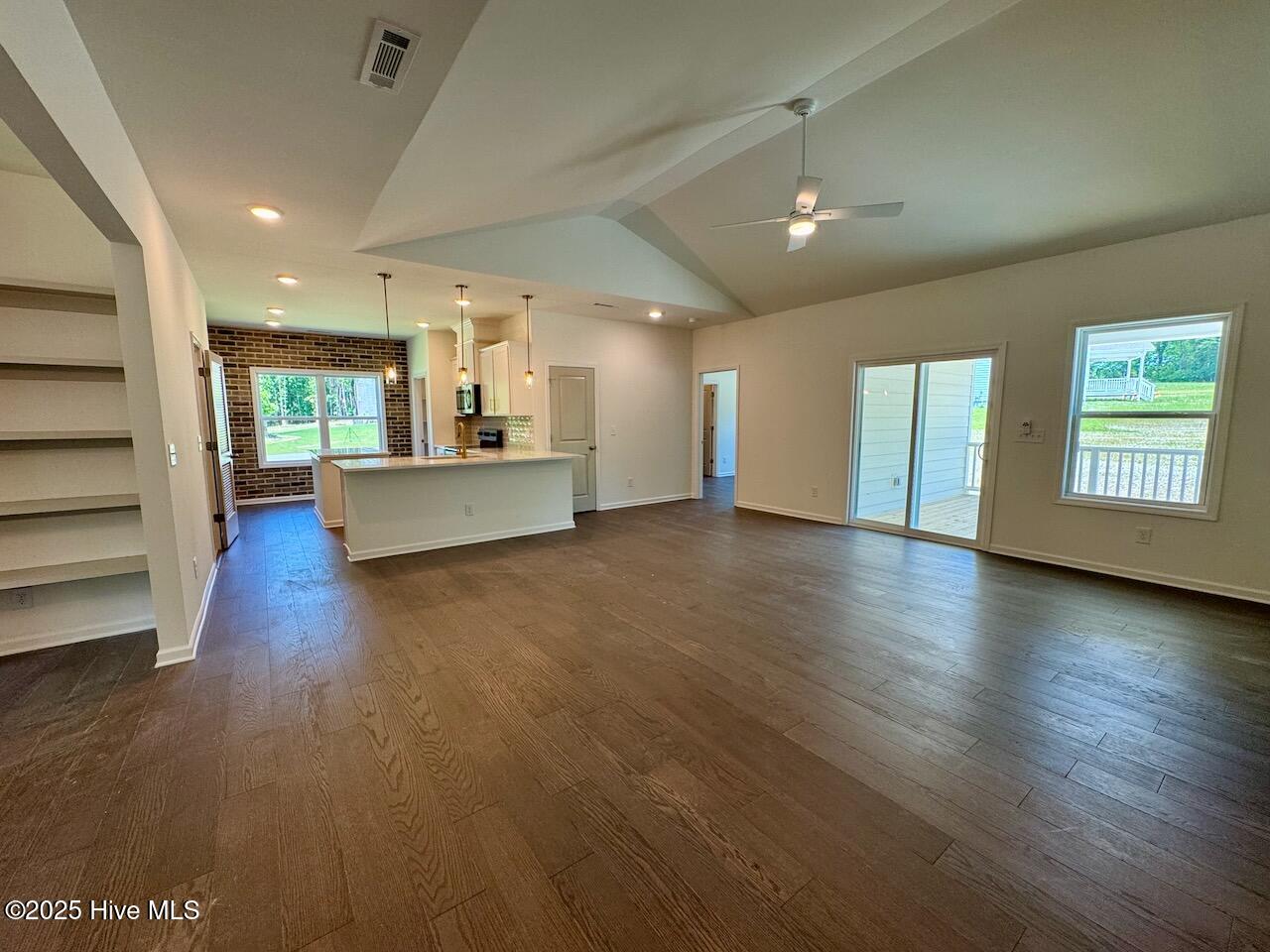 19 Covey Wise Way Property Photo 38