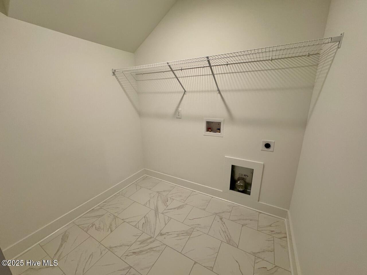 262 Grand Griffon Way Property Photo 44