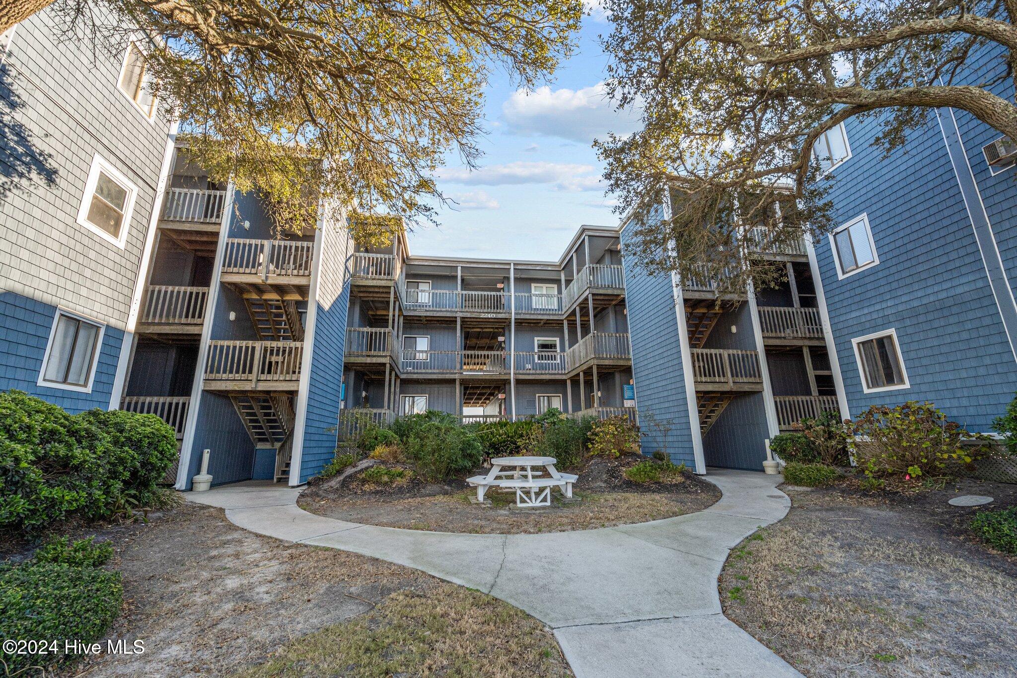 2240 New River Inlet Road 230 Property Photo 3
