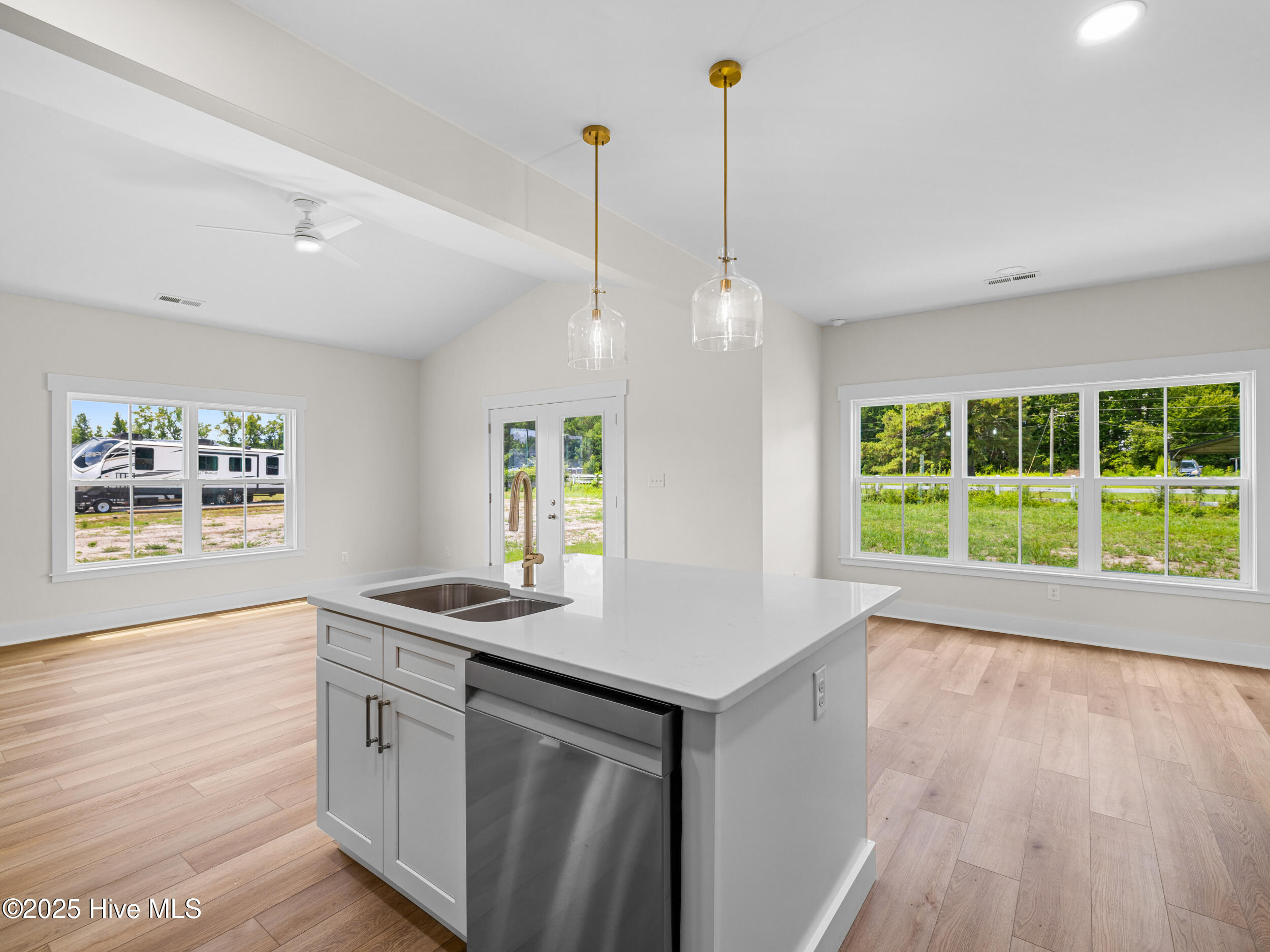 305 Belgian Court Property Photo 11