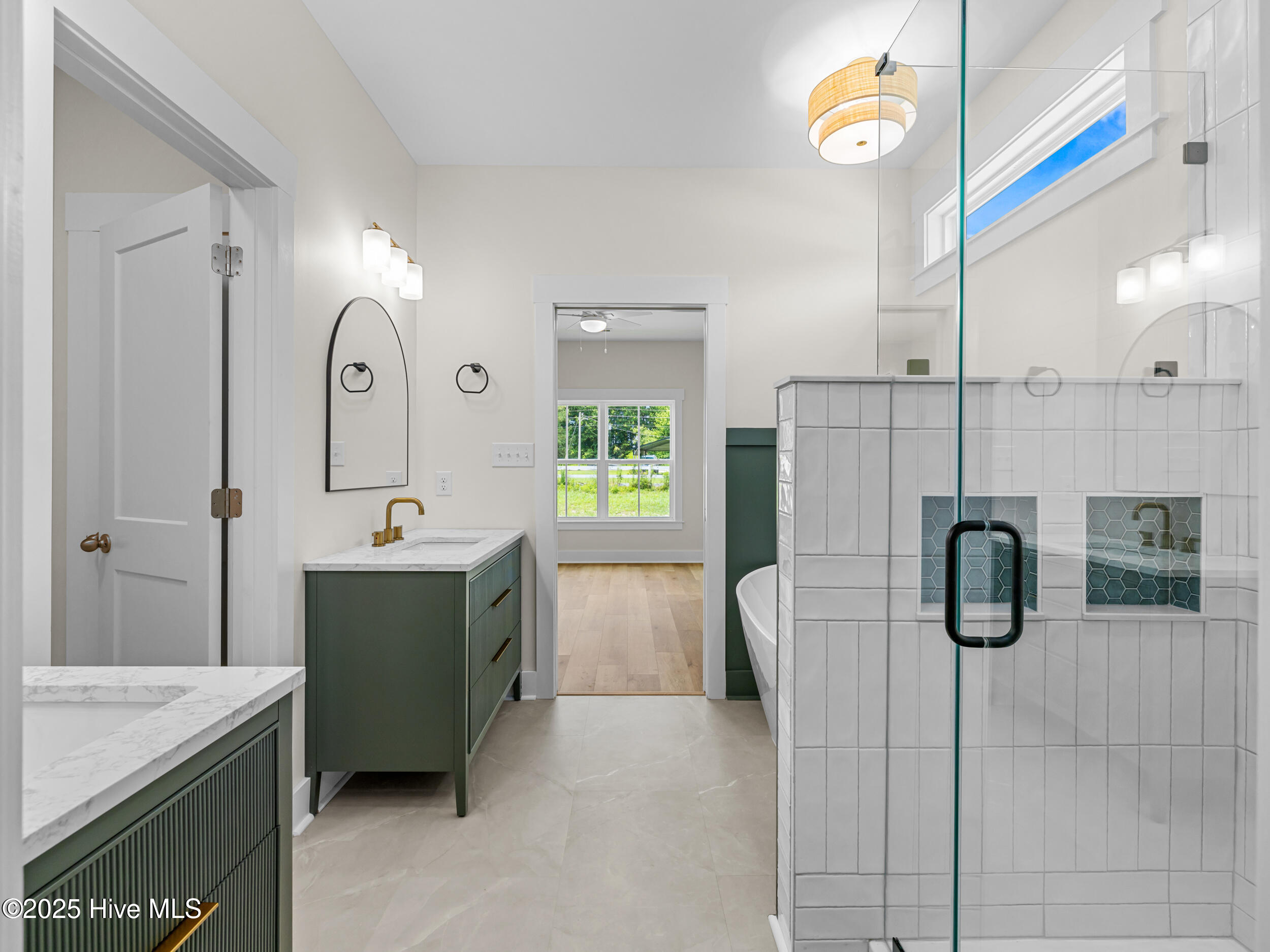305 Belgian Court Property Photo 16