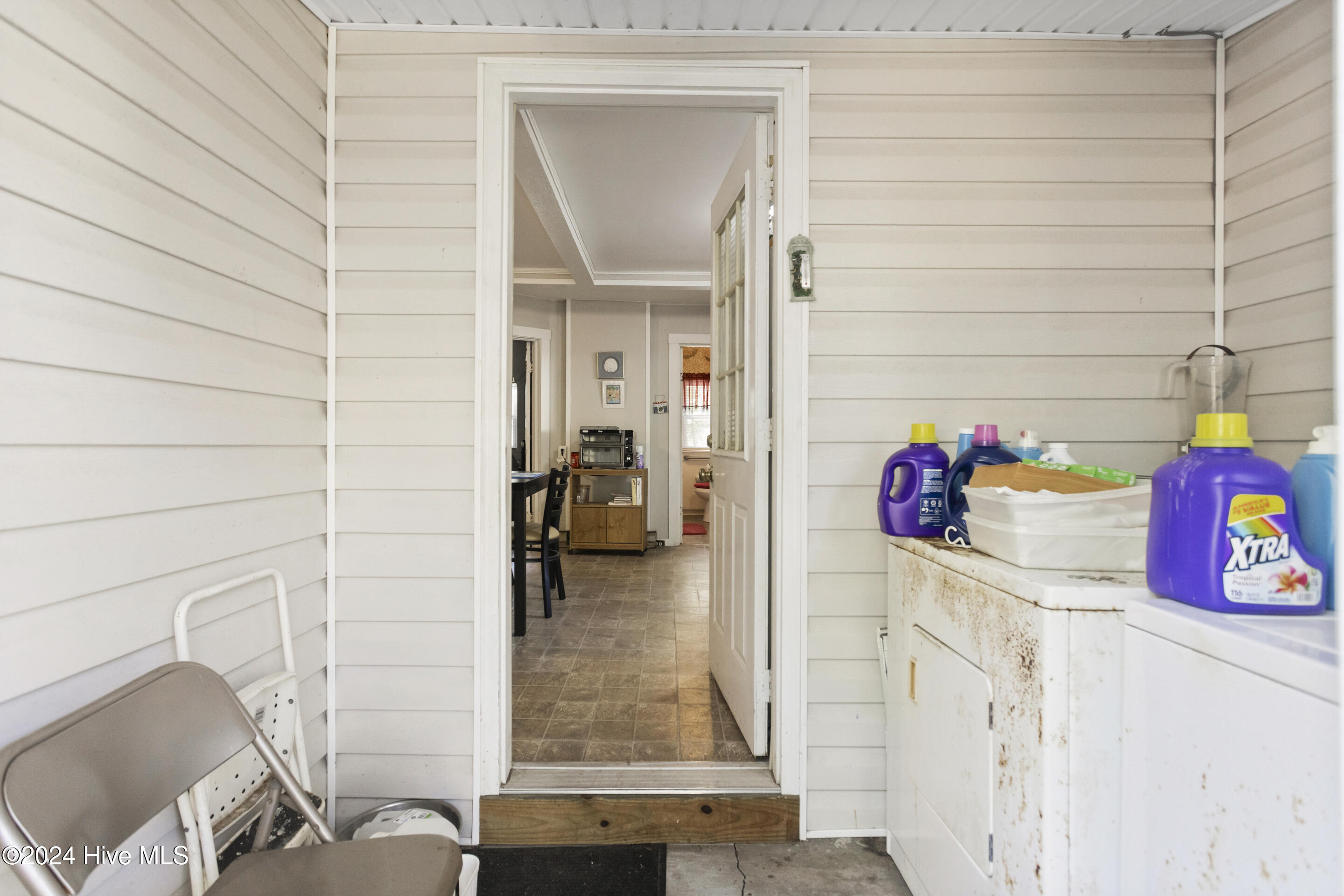 9715 River Road Property Photo 26