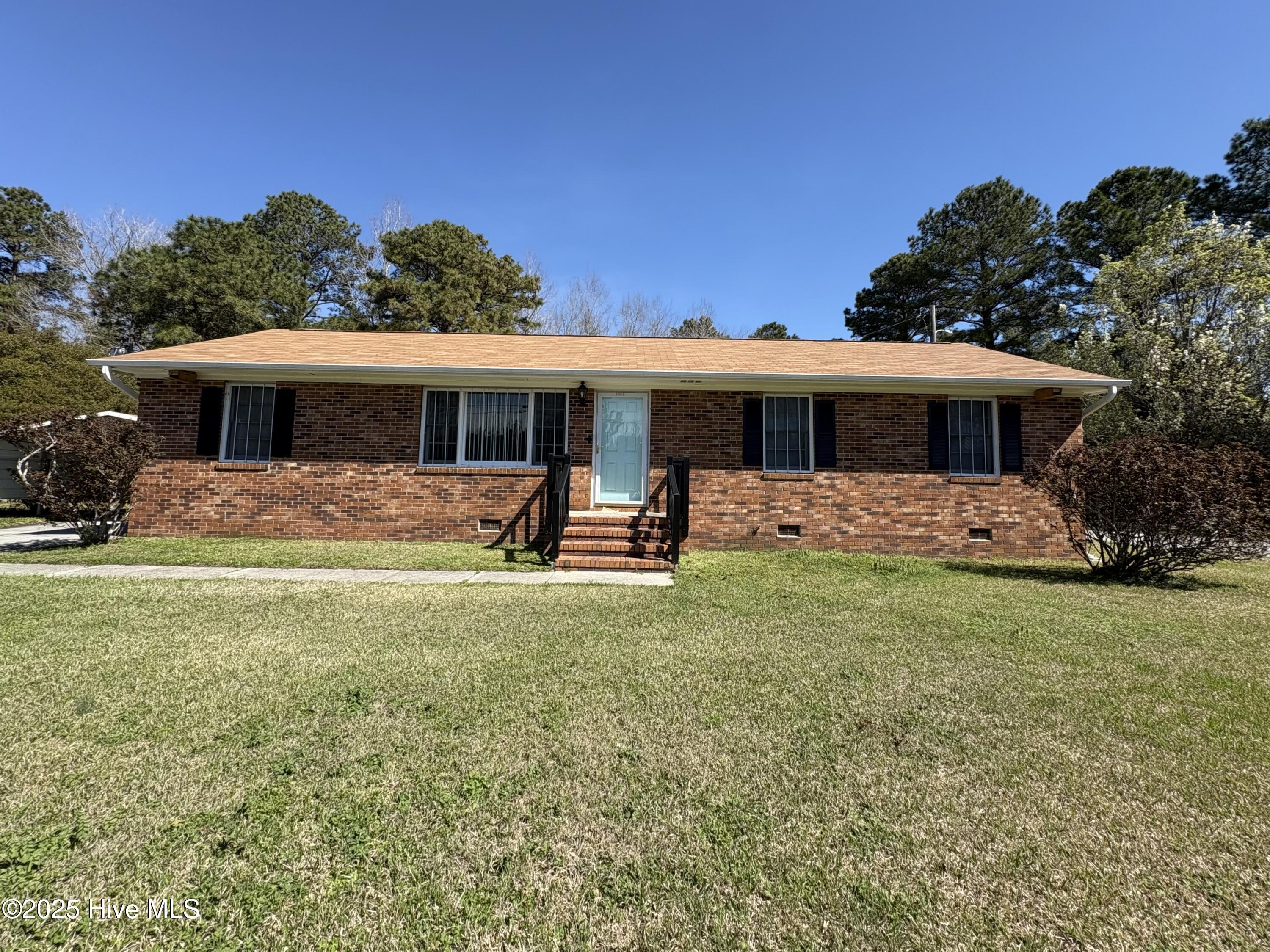 1394 Lake Cole Road Property Photo