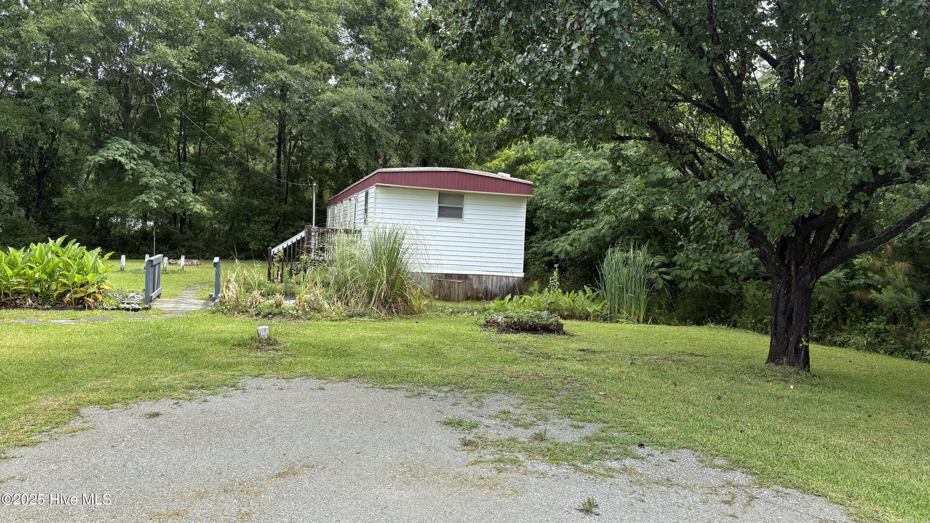 1394 Lake Cole Road Property Photo 17