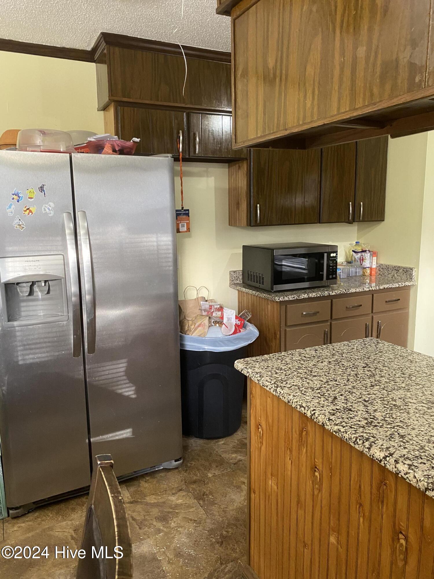 804 Scott Street Property Photo 6
