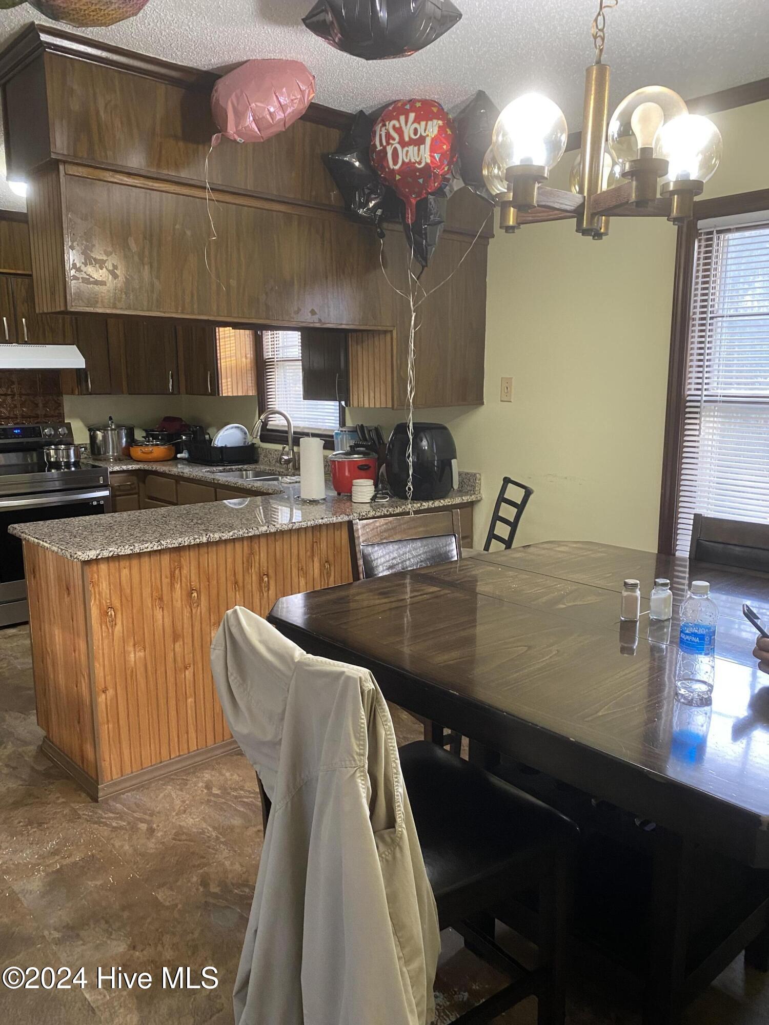 804 Scott Street Property Photo 8