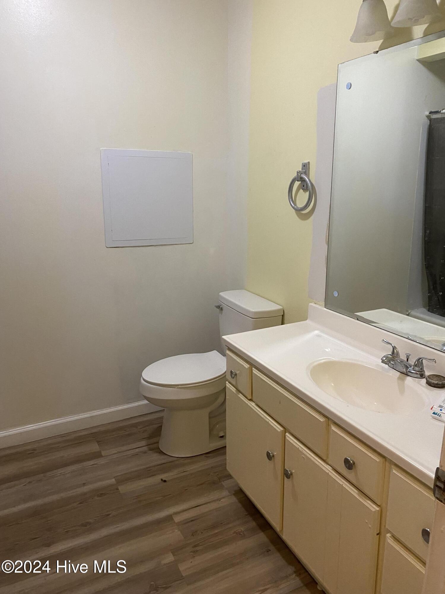 804 Scott Street Property Photo 12