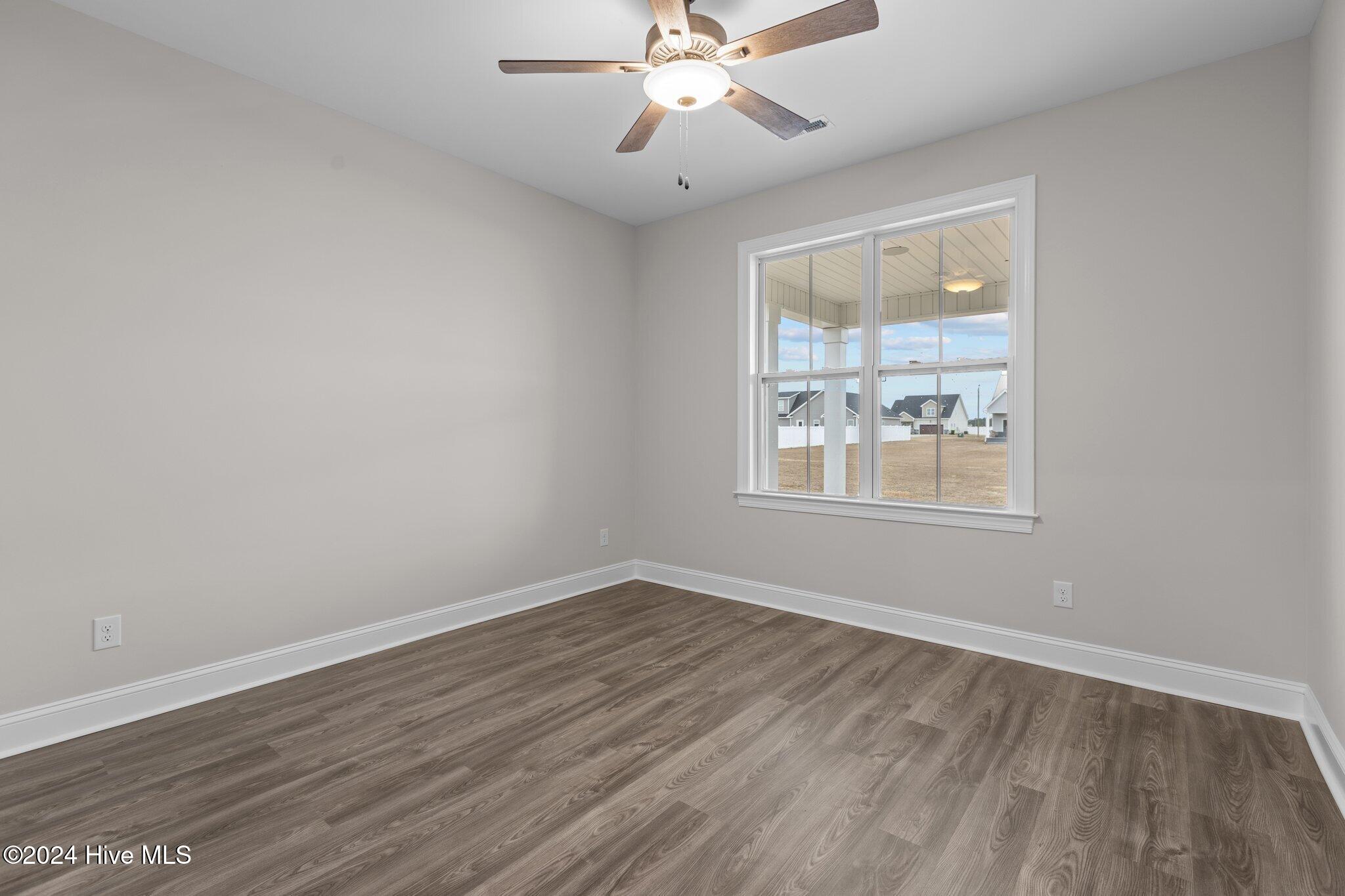 2298 Kinsaul Willoughby Road Property Photo 4